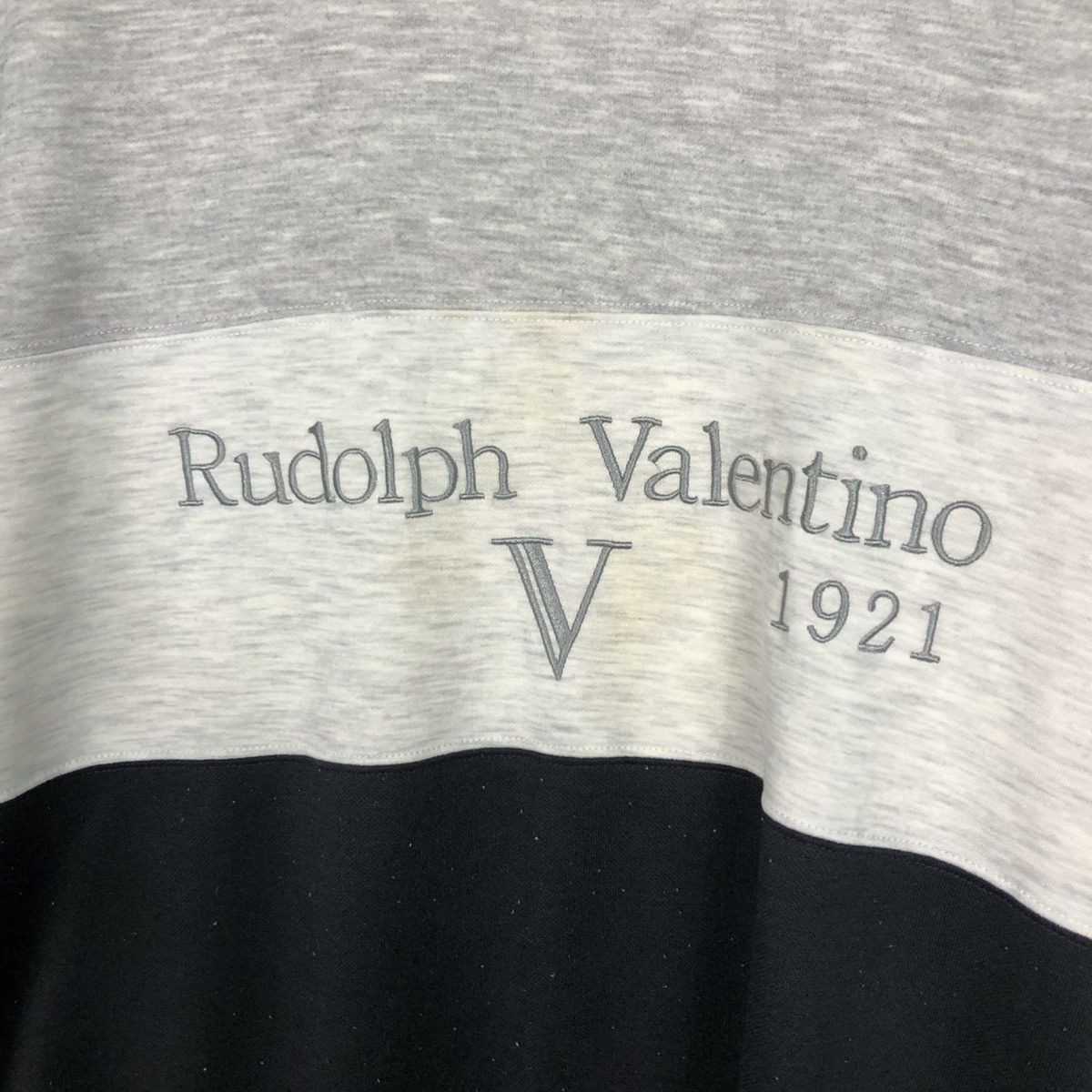 Japanese Brand 📌Vintage Sweatshirt Rudolf Valentino Big Logo Size US M / EU 48-50 / 2 - 14 Thumbnail