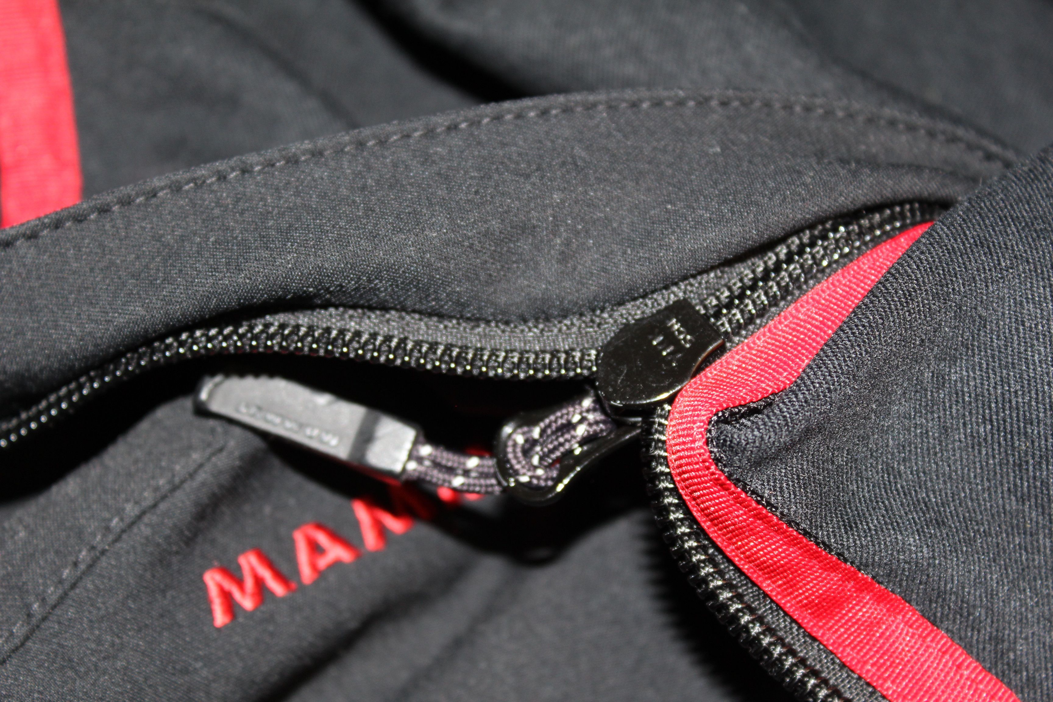 Mammut Men's Mammut Softshell Soft Tech Black Jacket Size L Size US L / EU 52-54 / 3 - 7 Thumbnail