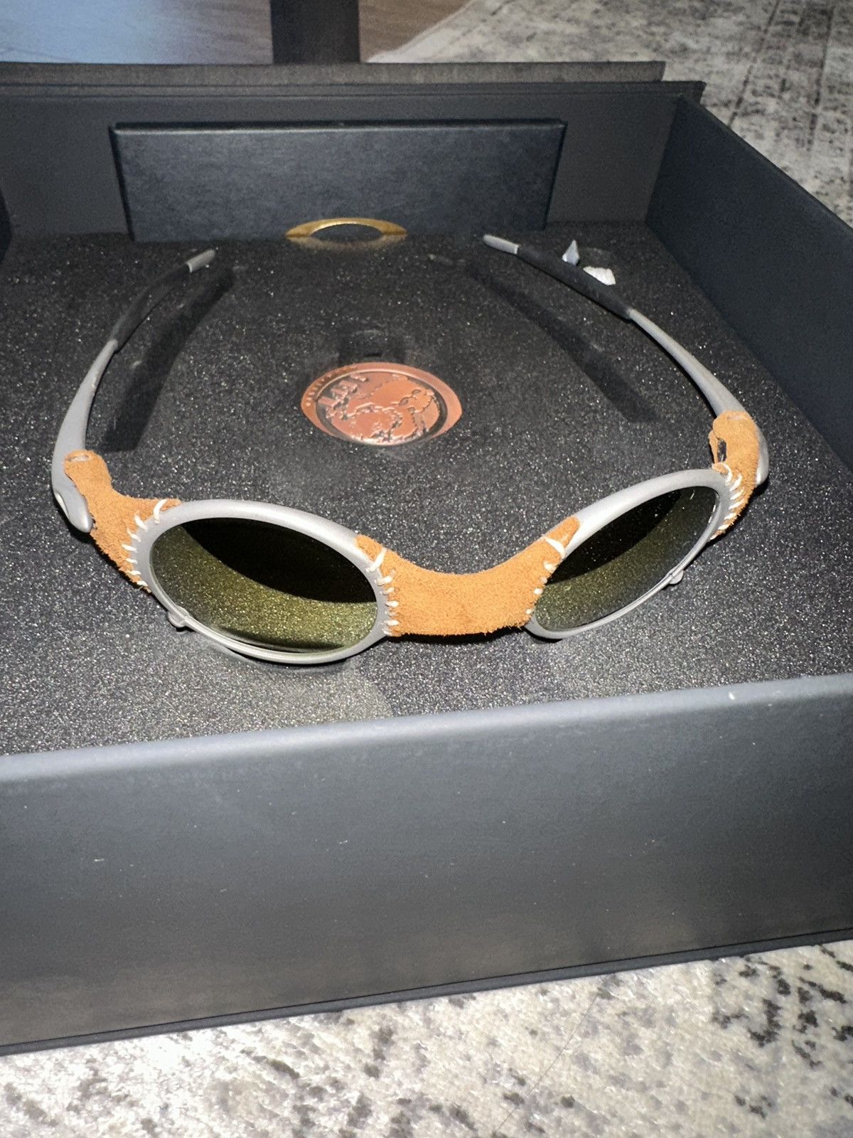 Oakley 2023 Oakley Muzm Mars X-Metal Leather Sunglasses Size ONE SIZE - 4 Thumbnail