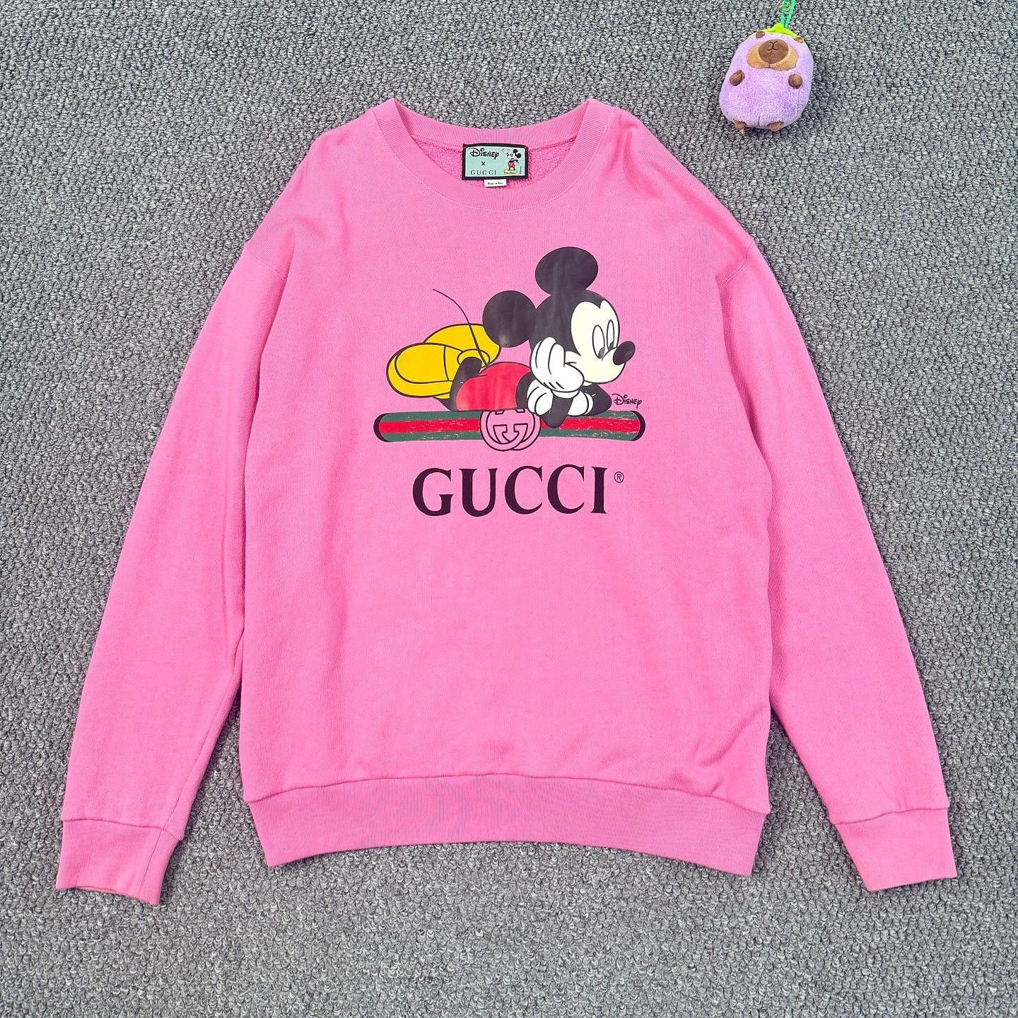 Gucci Gucci x Disney Mickey Mouse Sweatshirt Size M Size M / US 6-8 / IT 42-44 - 1 Thumbnail