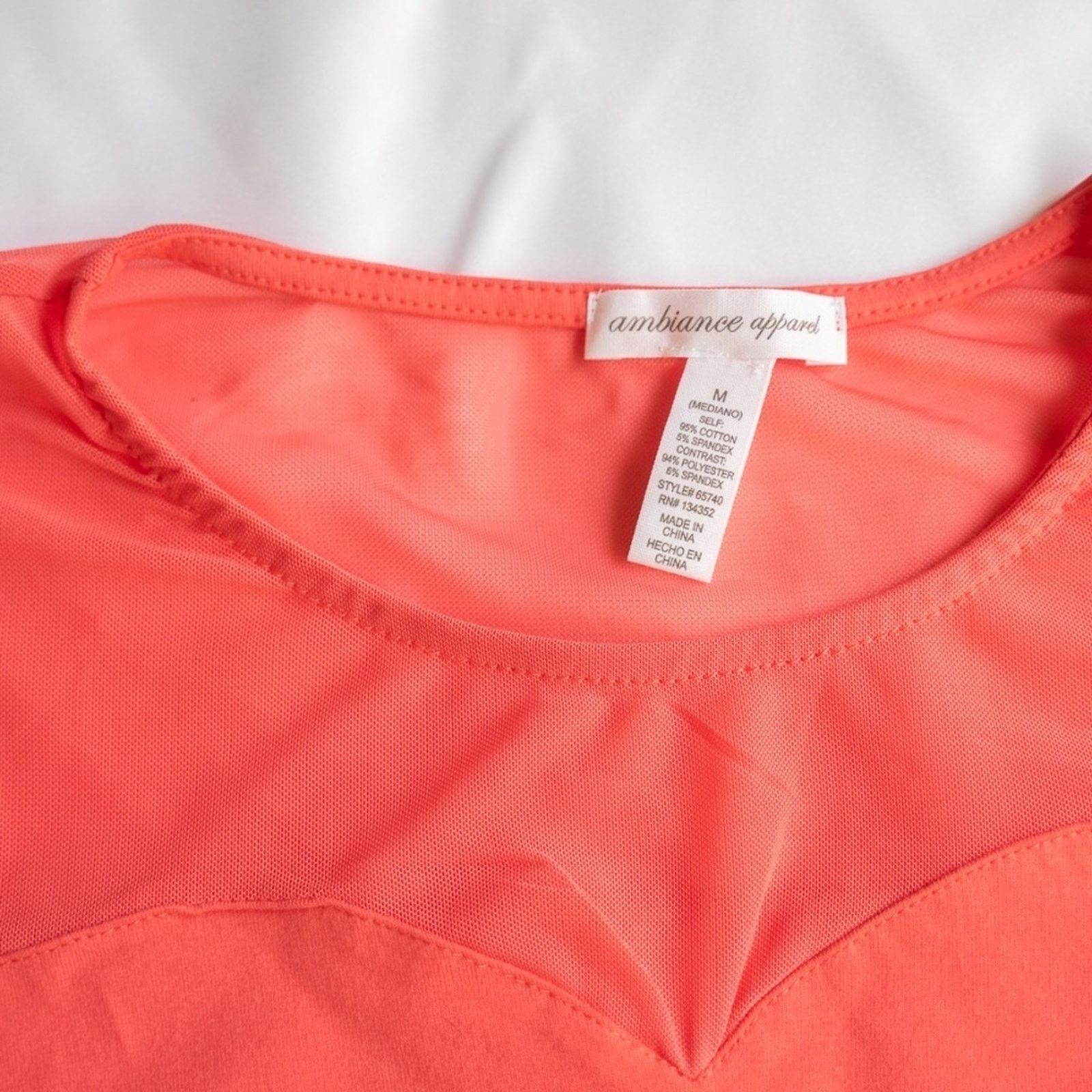 Other NWT Peach Coral Sheer Heart Design Crop Top 3/4 sleeve Size M / US 6-8 / IT 42-44 - 5 Thumbnail