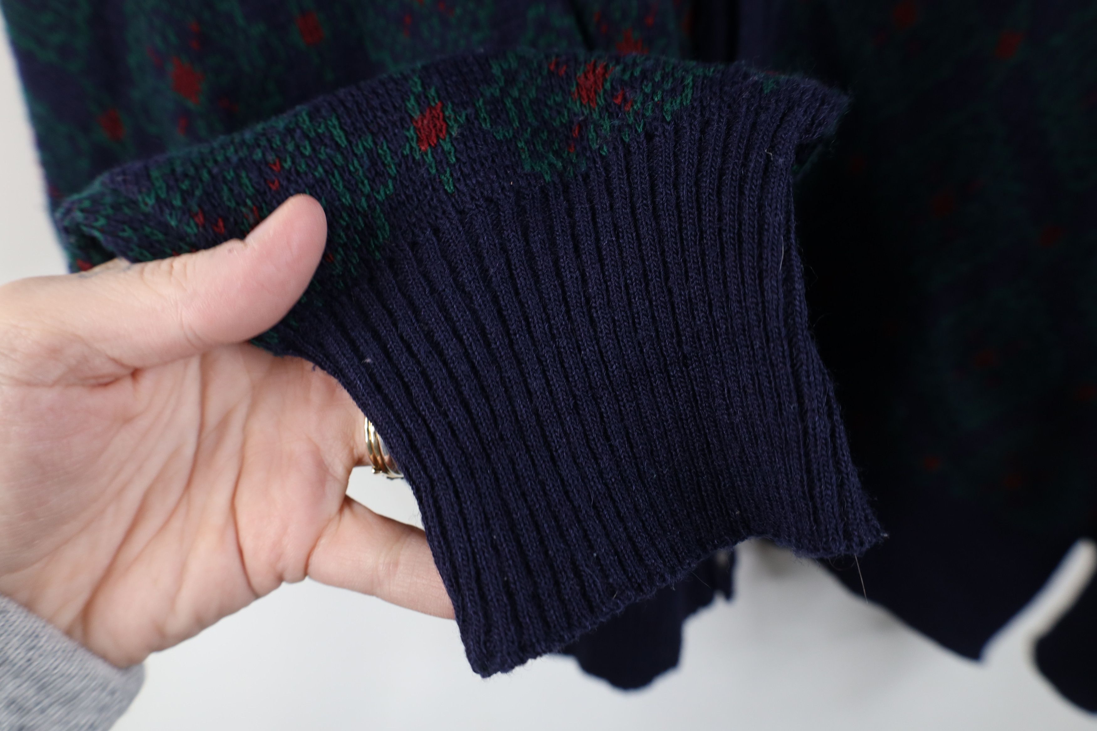 Vintage Vintage 90s Streetwear Blend Knit Geometric Cardigan Sweater Size US M / EU 48-50 / 2 - 7 Thumbnail