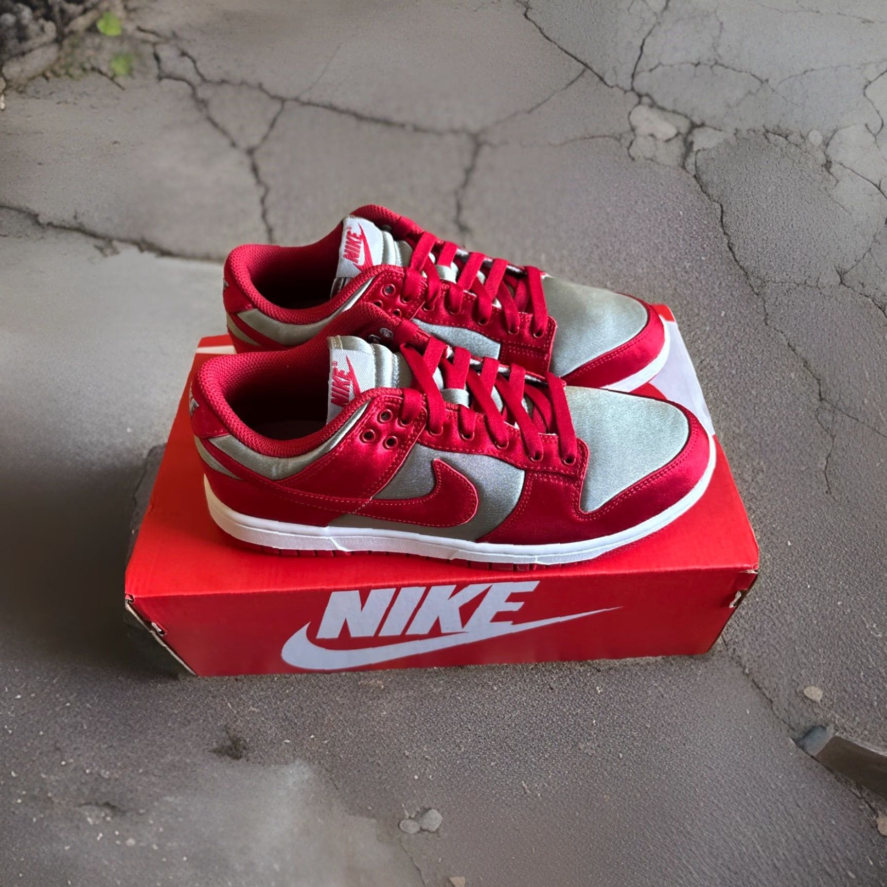 Nike Nike Dunk Low Satin Sneaker Women 8.5 Grey Varsity Red White Deadstock DX5931-001 Size US 9 / IT 39 - 7 Thumbnail