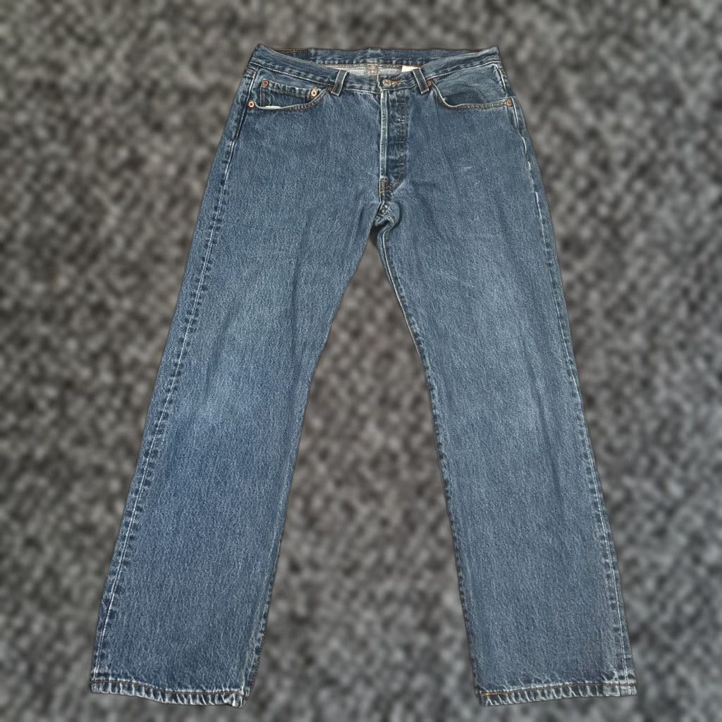 VINTAGE Levi's 501 Jeans Men 34x30 Medium Blue Denim Retro 80s 90s Classic