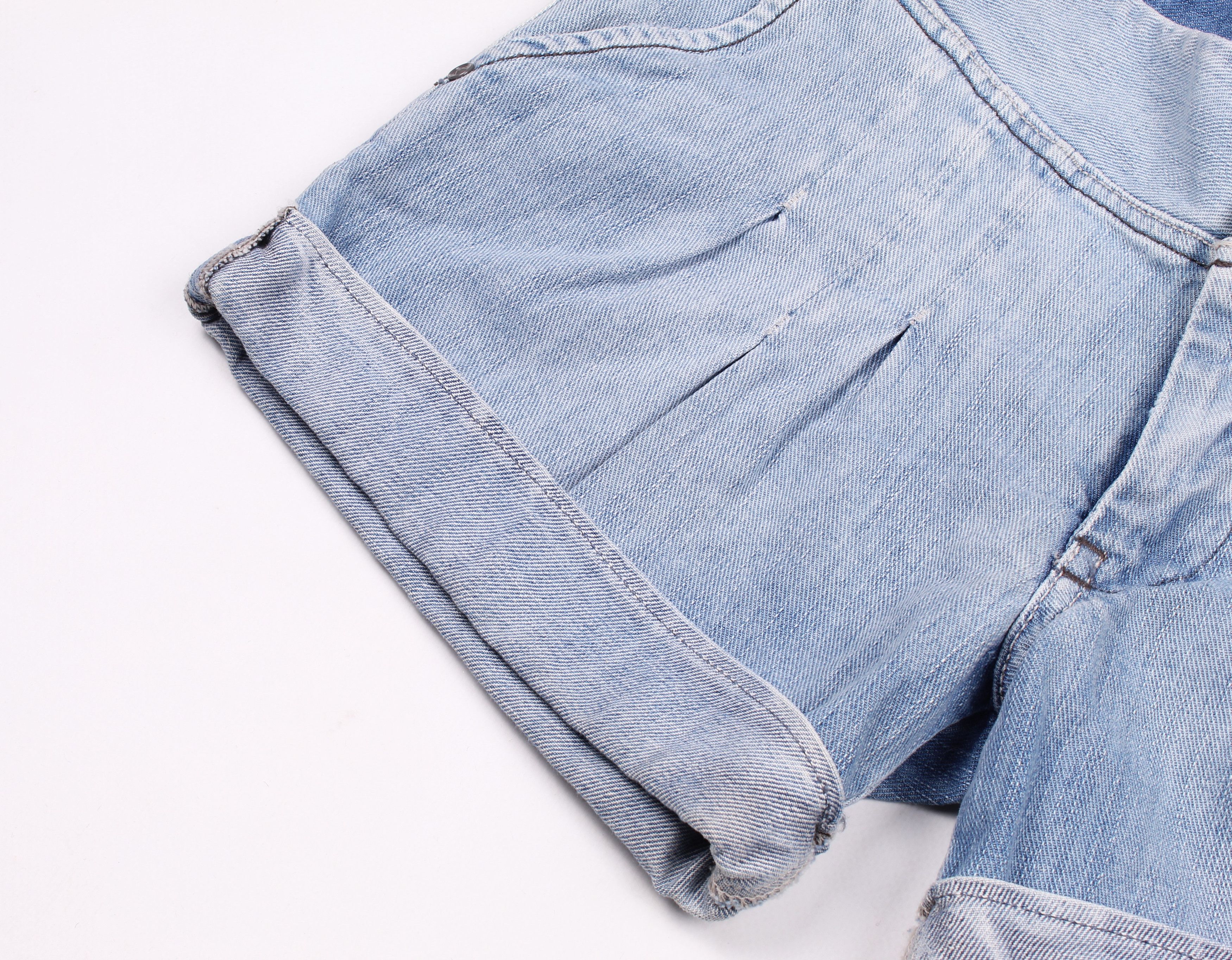 Diesel Vintage Diesel Y2K Blue Mini Shorts Size 28" / US 6 / IT 42 - 4 Thumbnail