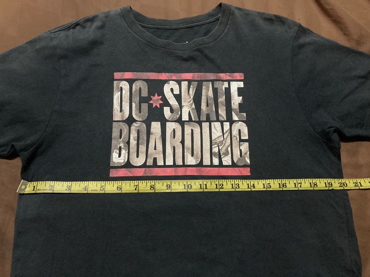 DC × Vintage Vintage DC Skateboarding Sunfaded Tee Size US M / EU 48-50 / 2 - 8 Thumbnail