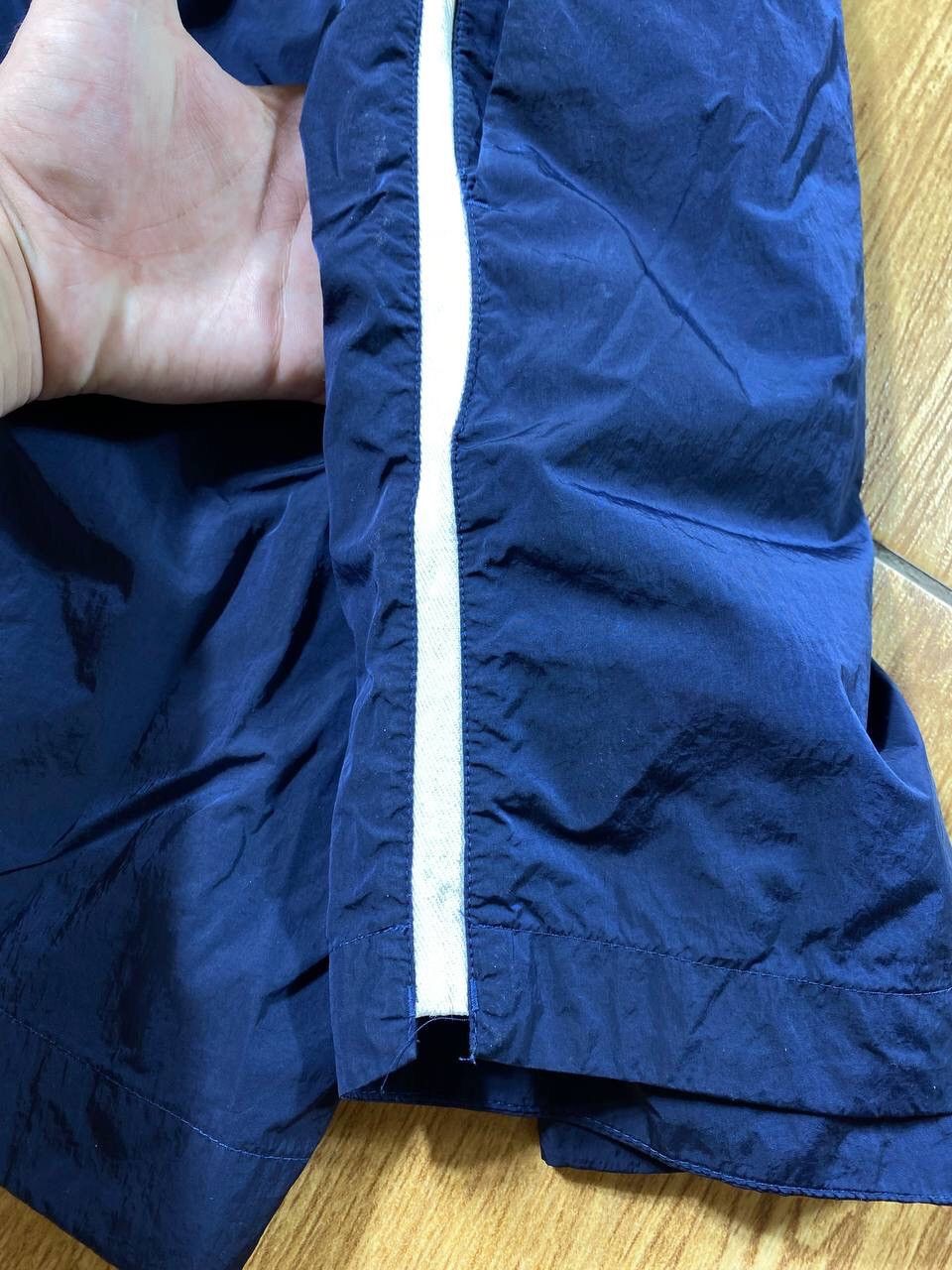 Nike × Vintage 90's NIKE SWOOSH LOGO Y2K RARE RETRO SHORTS Size US 30 / EU 46 - 7 Thumbnail