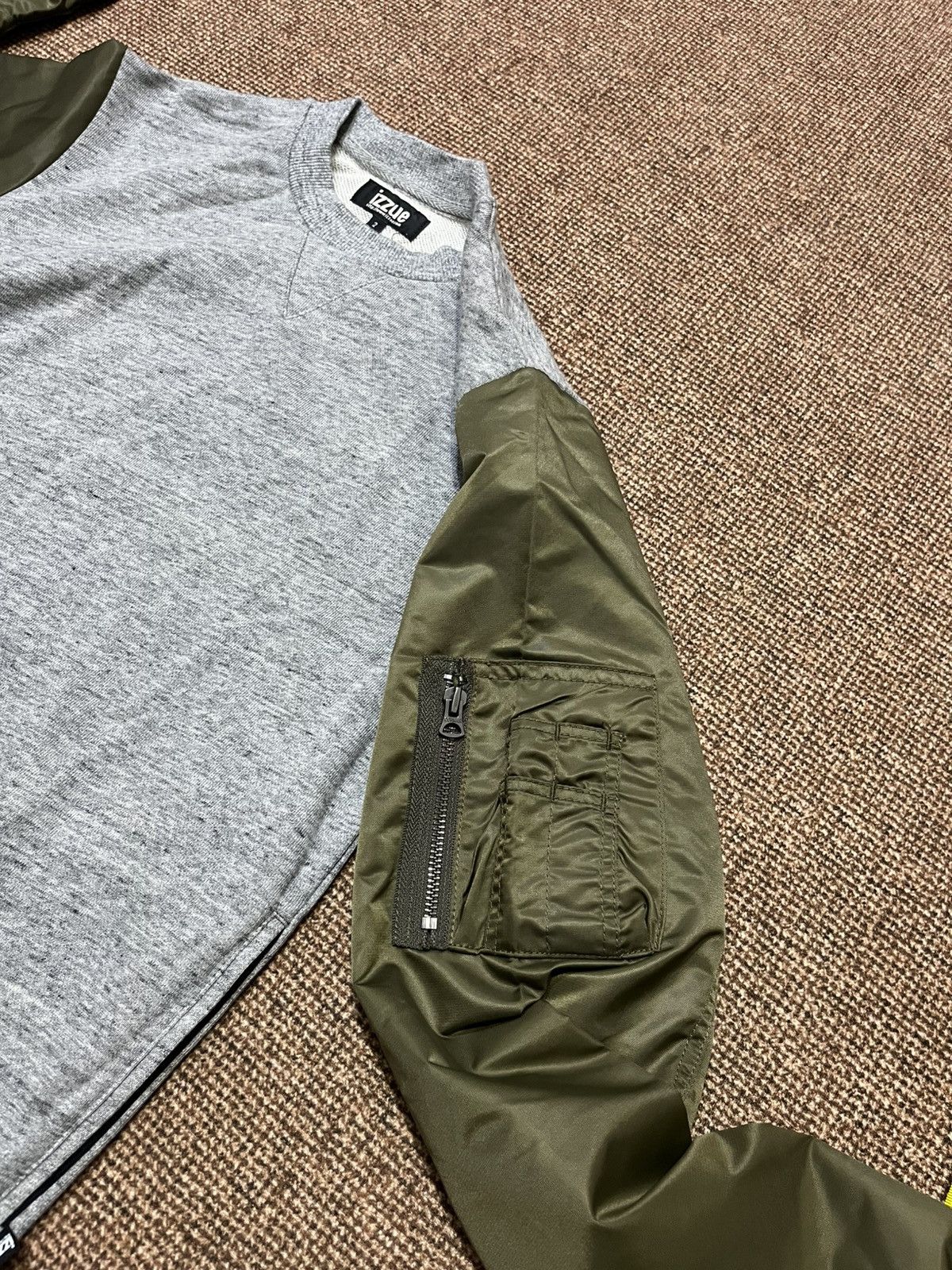 izzue Izzue hybrid nylon sleeve cargo pocket Size US M / EU 48-50 / 2 - 8 Thumbnail