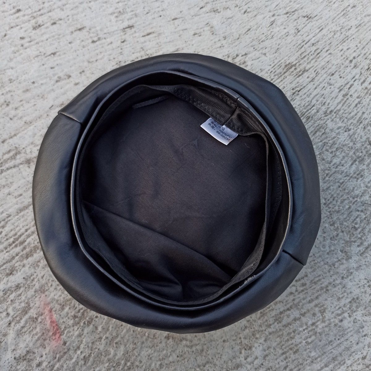 Leather Leather beret Size ONE SIZE - 8 Thumbnail