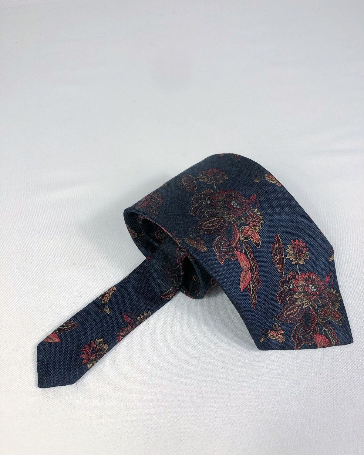 Pierre Balmain Rare Vintage Pierre Balmain Floral Silk Tie Size ONE SIZE - 2 Thumbnail