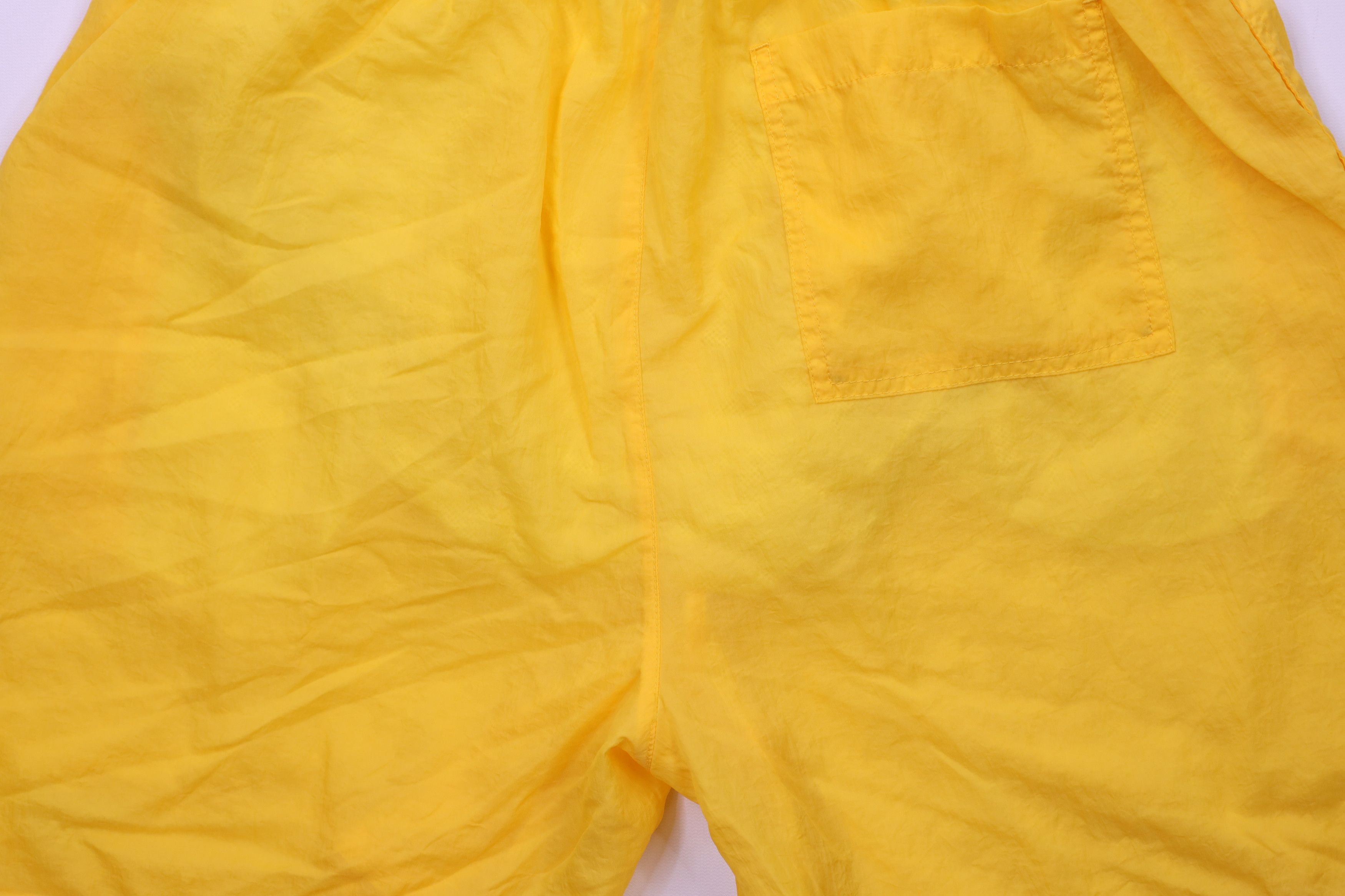 Reebok × Vintage Vintage 90s Reebok Lined Above Knee Shorts Yellow Nylon Size US 36 / EU 52 - 11 Thumbnail