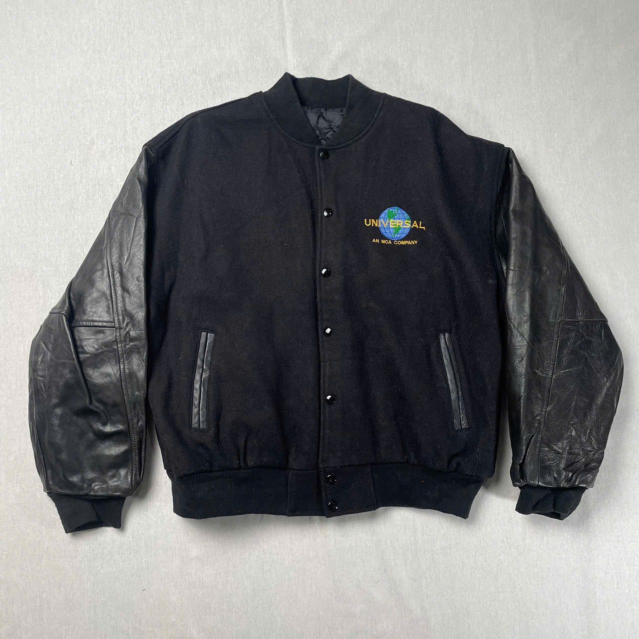 Universal Studios VIntage 90s Universal studio varsity jacket Size US XL / EU 56 / 4 - 2 Thumbnail