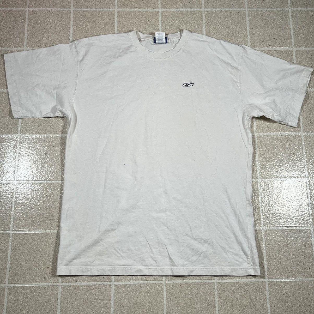 Reebok × Vintage Vintage Y2K Reebok Embroidered Mini Logo T-Shirt Essential Size US XXL / EU 58 / 5 - 1 Thumbnail