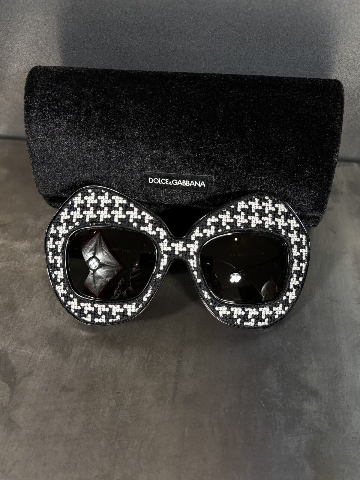 Dolce & Gabbana F/W 2016 Dolce & Gabbana Limited Sunglasses Houndstooth Pied Size ONE SIZE - 14 Thumbnail