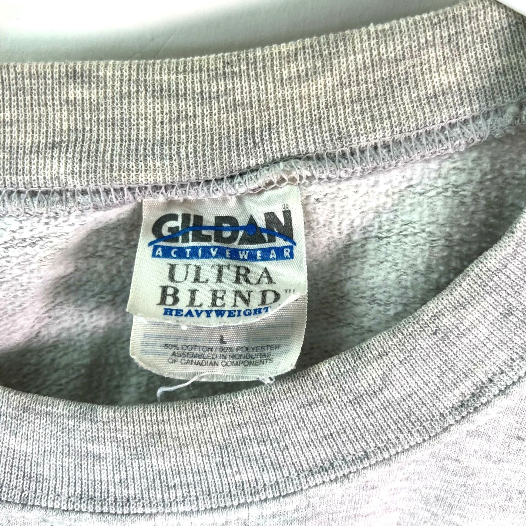 Gildan VTG Budweiser Whassup! Graphic Gray Sweatshirt Gildan Mens 50% Cotton 50% Polyester SZ L Size L Graphic Print Crew Neck Pullover Long Sleeve Vintage Size US L / EU 52-54 / 3 - 3 Thumbnail