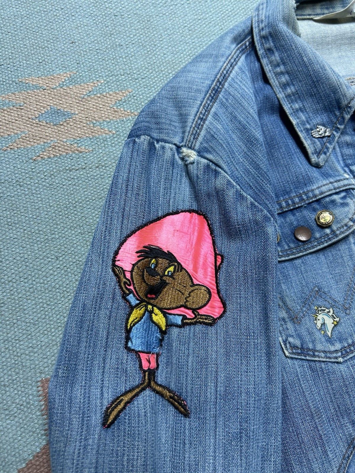 Vintage VTG 70s wrangler no fault denim jacket faded speedy patch L Size US L / EU 52-54 / 3 - 3 Thumbnail