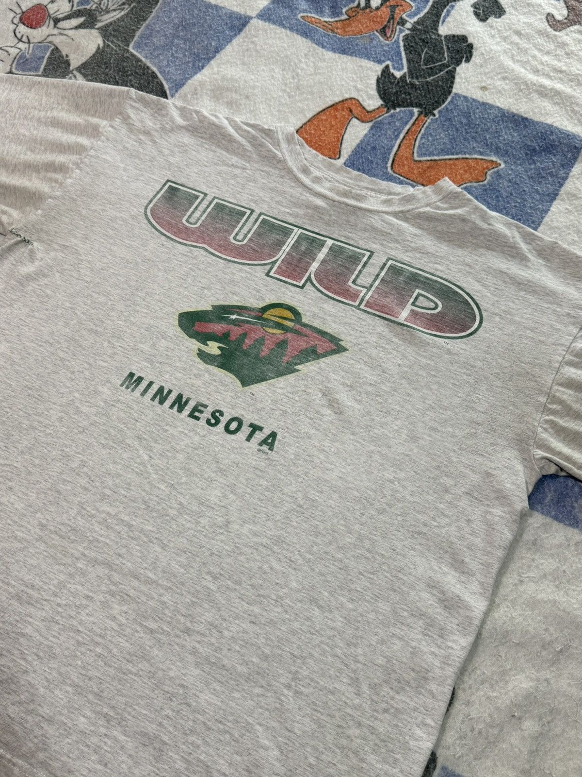 Vintage Vintage distressed Minnesota wild tee Size US XL / EU 56 / 4 - 2 Thumbnail