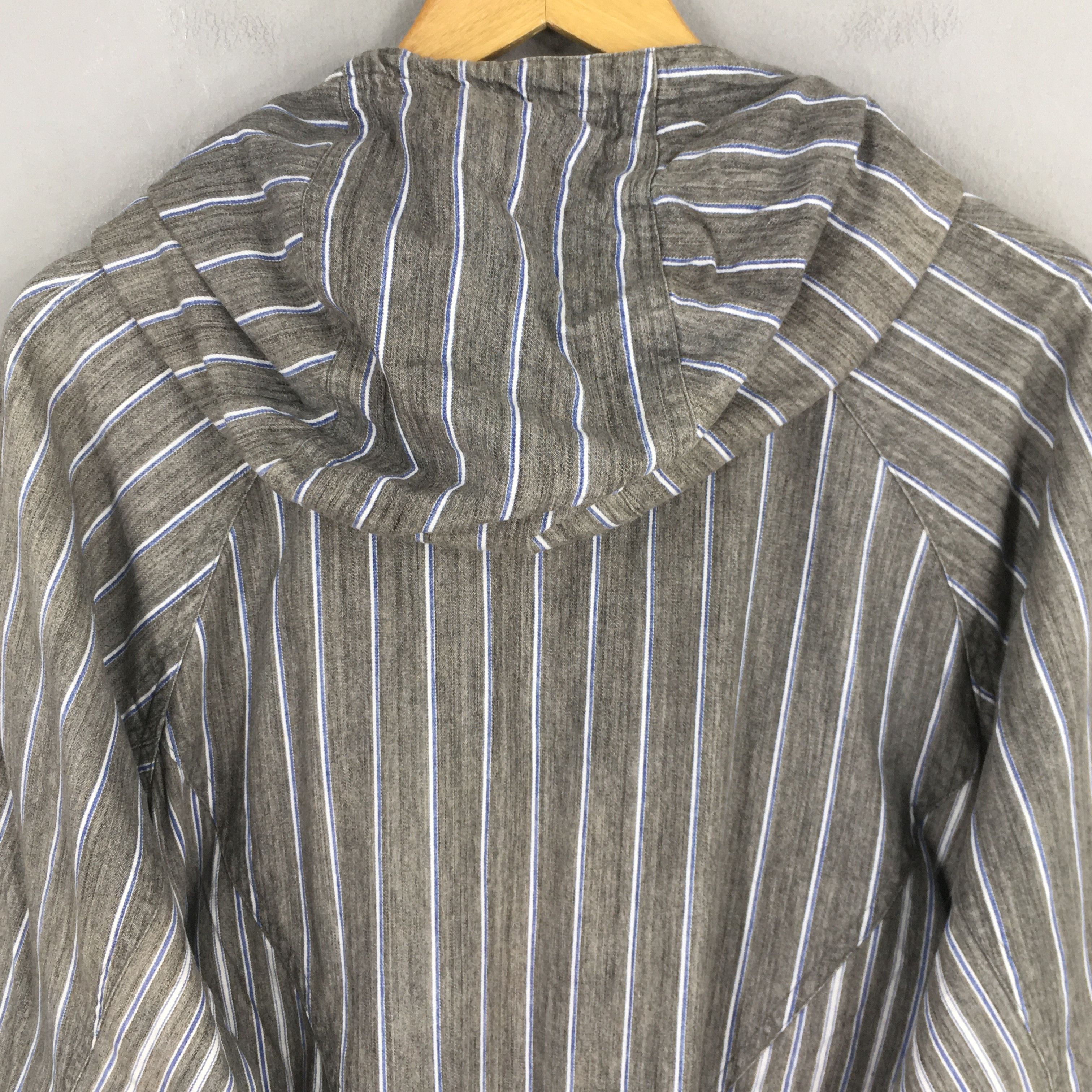 Issey Miyake Vintage 80s Issey Sport IS Carelabel Sweatshirt Large Size US L / EU 52-54 / 3 - 9 Thumbnail