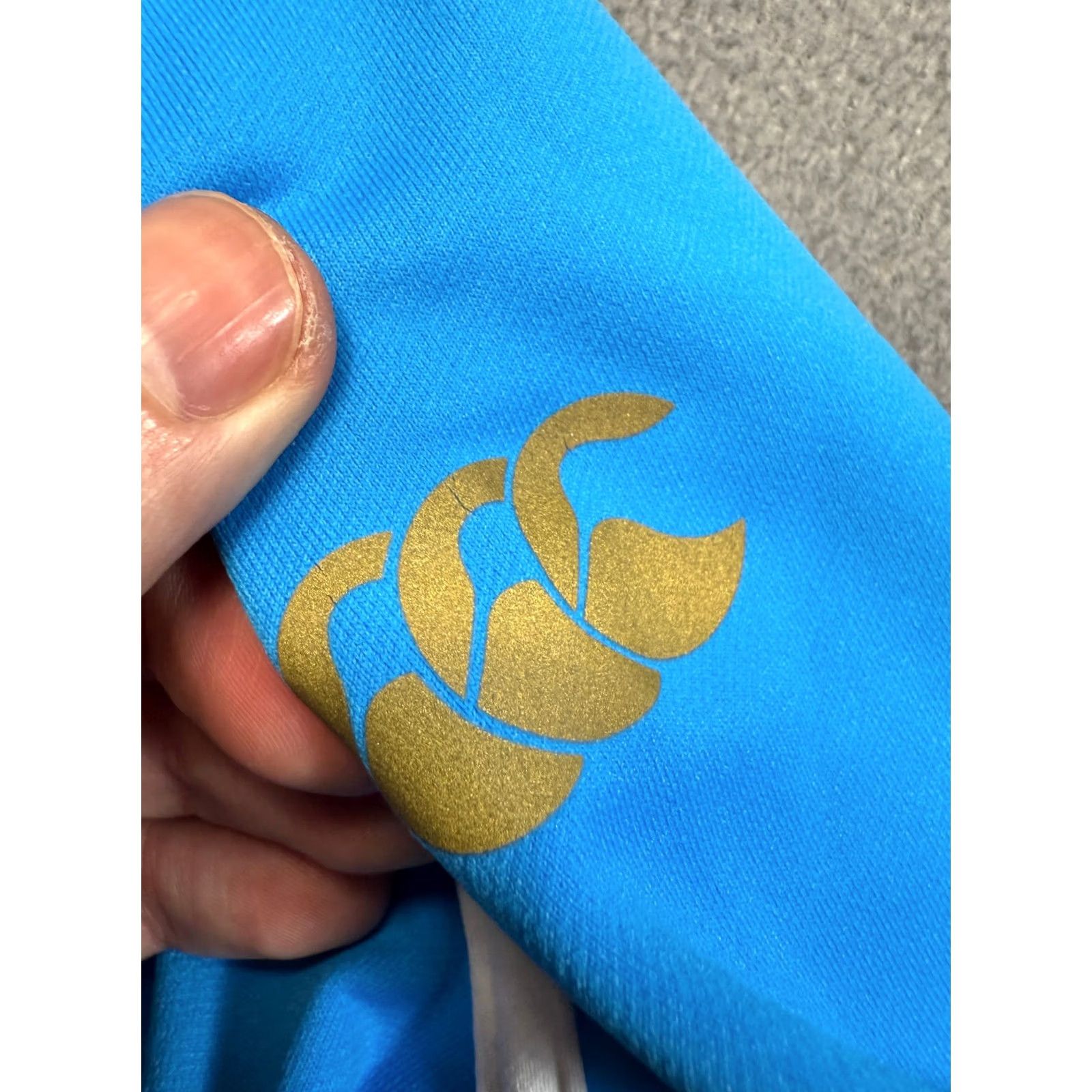 Vintage Canterbury baselayer blue training top womens XS size XS Adult Women Training Top Blue Canterbury Baselayer Activewear Gifted Details Size XS / US 0-2 / IT 36-38 - 2 Thumbnail
