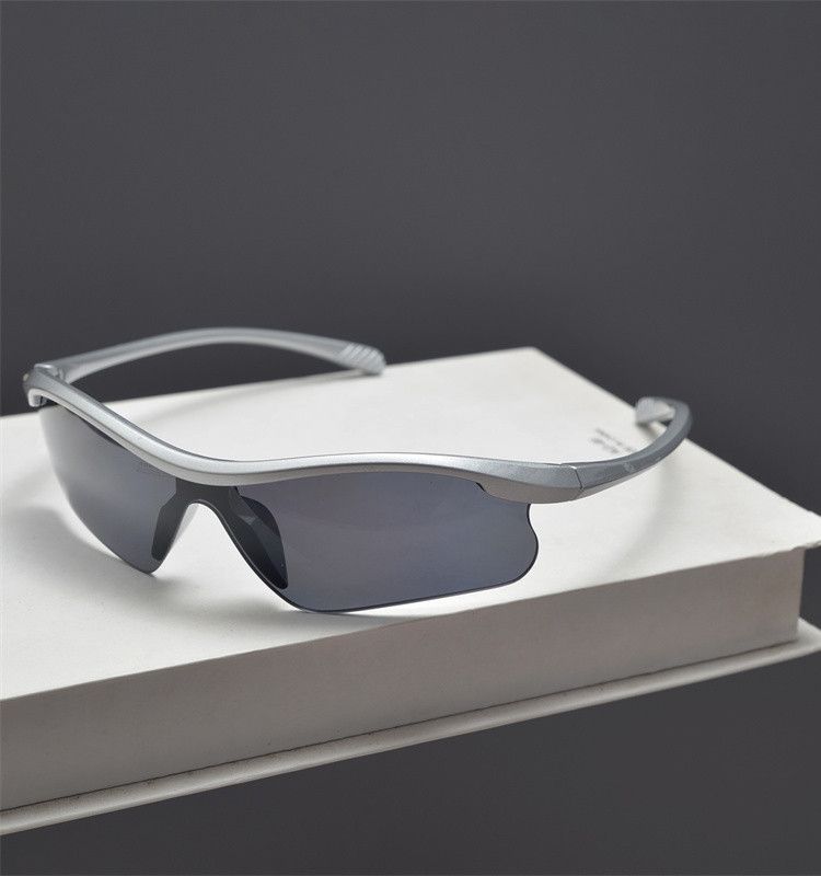 VIBE Punk Street ins style custom avant-garde sunglasses Size ONE SIZE - 3 Thumbnail