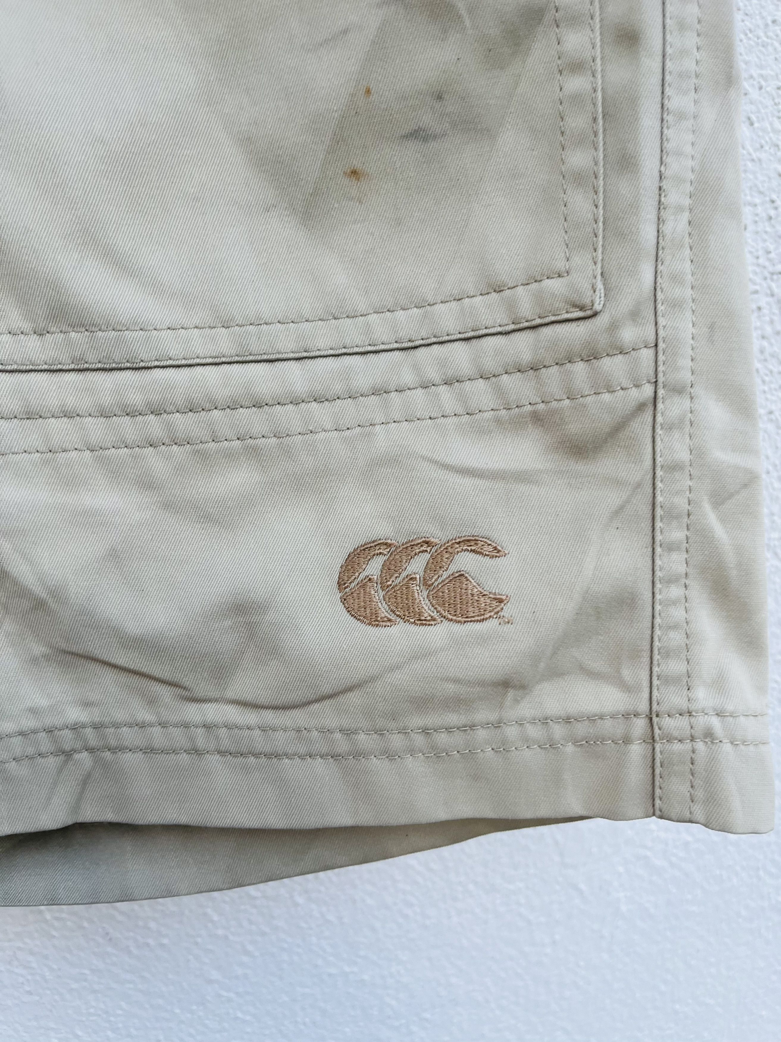 Canterbury of New Zealand × Japanese Brand × Vintage Vintage Canterbury Of New Zealand Big Logo Cream Short Pant Size US 35 - 5 Thumbnail