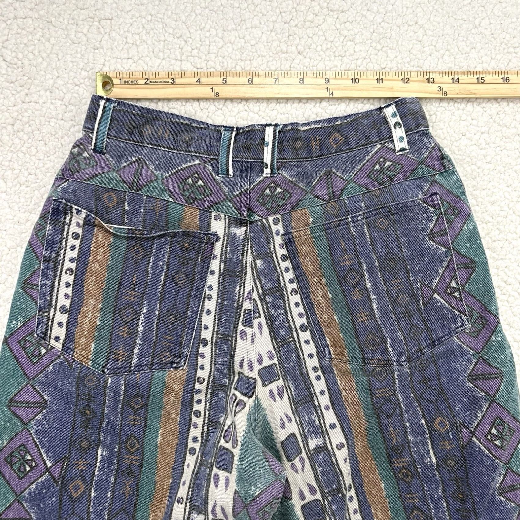 Vintage VINTAGE No Boundaries Denim Aztec Print Jean Mom Shorts Size 7 26” 90s Y2K Size 28" / US 6 / IT 42 - 6 Thumbnail