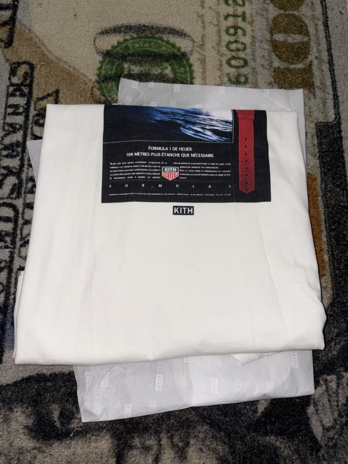 Kith × Tag Heuer Kith x TAG Heuer Formula 1 Hawaii Vintage Tee Size US L / EU 52-54 / 3 - 2 Thumbnail
