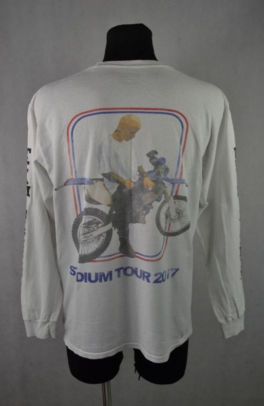 Justin Bieber Justin Bieber Stadium Tour 2017 Longsleeve M Size US M / EU 48-50 / 2 - 1 Thumbnail