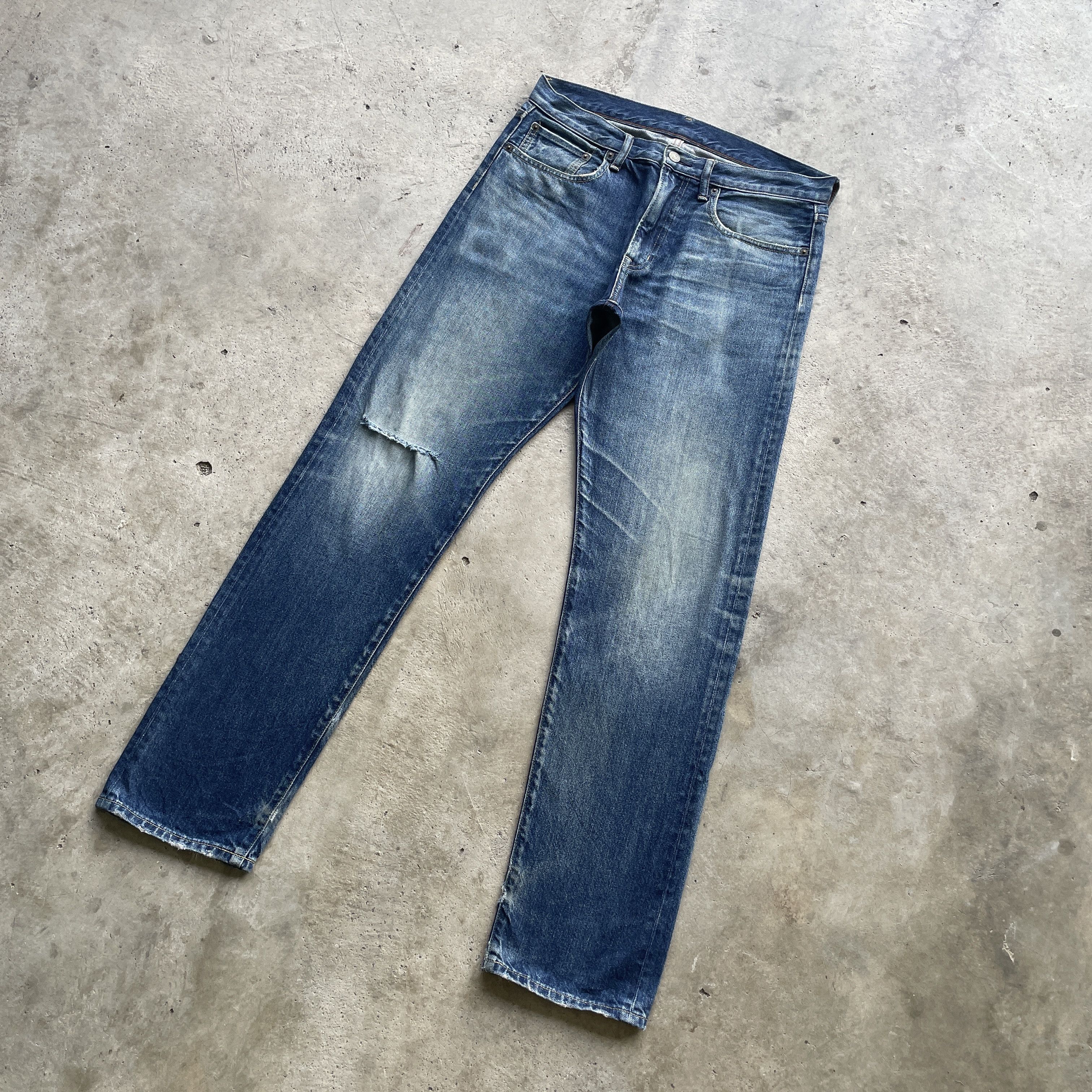 Japanese Brand VINTAGE JAPAN GU FADED DENIM DISTRESSED JEANS PANTS W33x32 Size US 33 - 1 Thumbnail