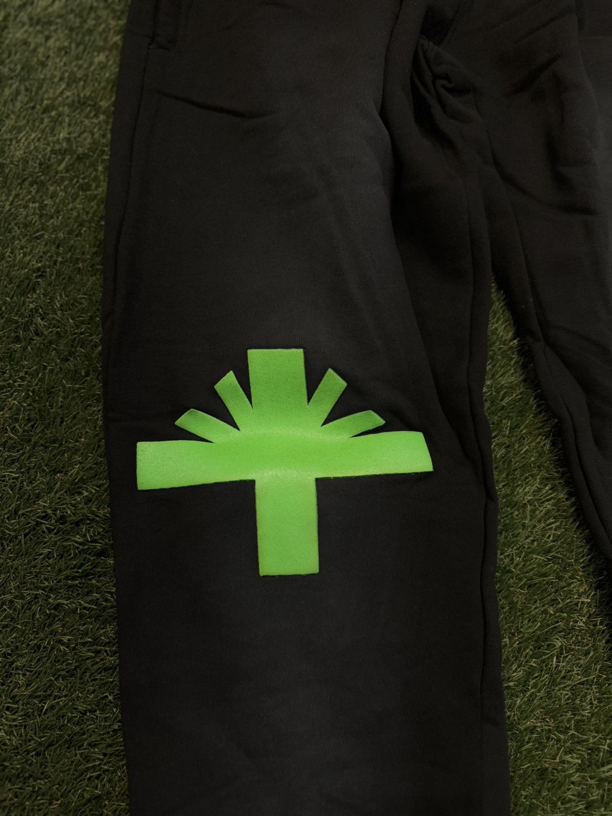 Vertabrae Vertabrae Sweatpants Black Green Size XXL (NEW) Size US 36 / EU 52 - 7 Thumbnail