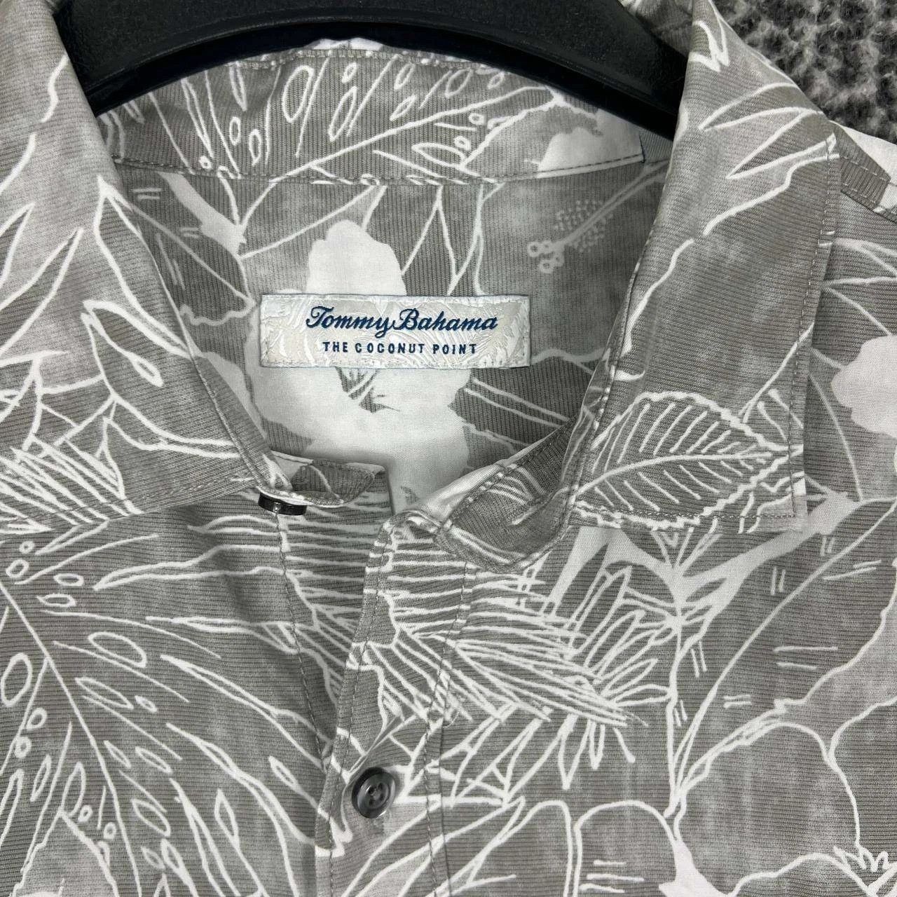 Tommy Bahama Tommy Bahama Button Up Shirt Men Gray Hawaiian Collared L Size US L / EU 52-54 / 3 - 6 Thumbnail