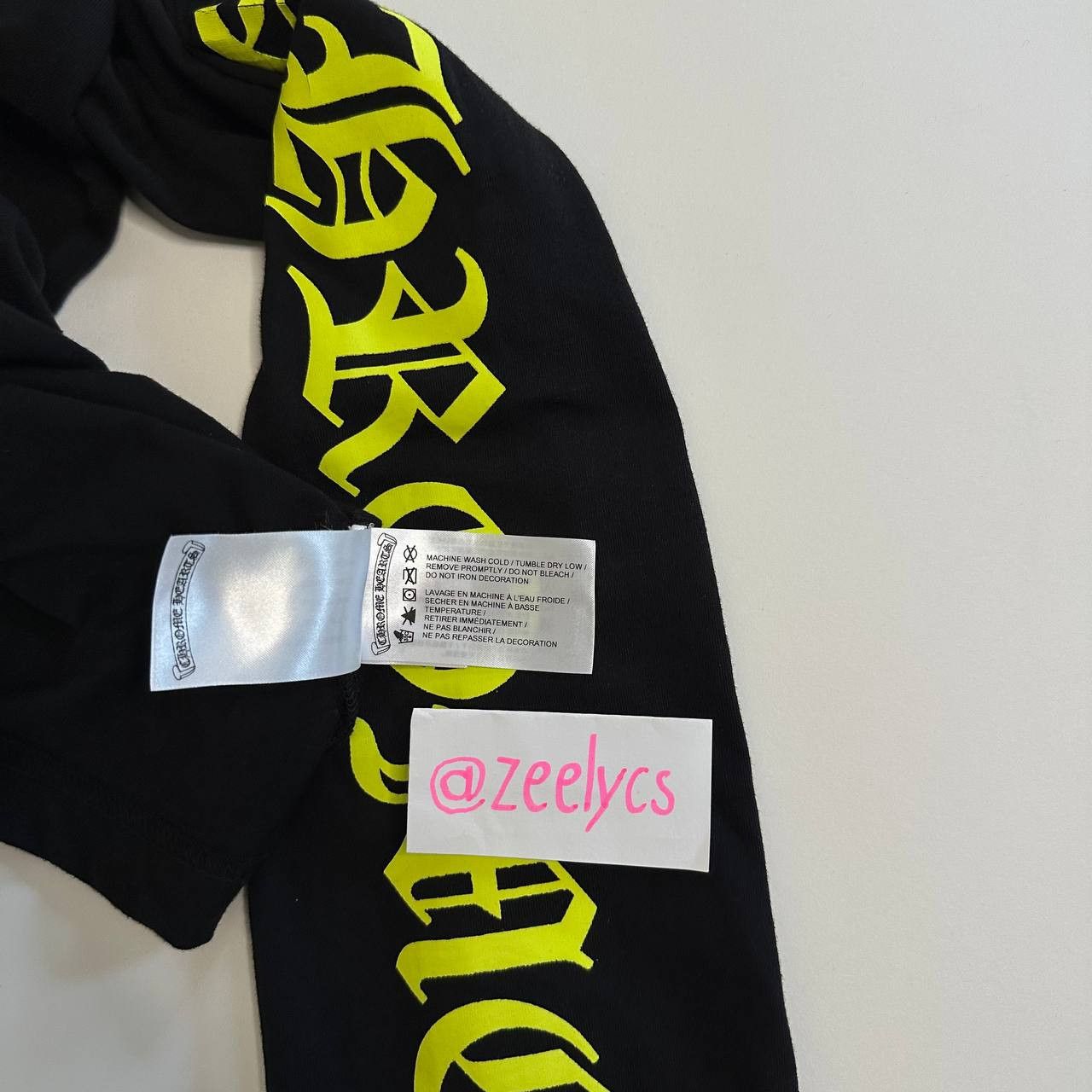 Chrome Hearts Chrome Hearts Neck Logo L/S Tee "Black Neon" Size US M / EU 48-50 / 2 - 8 Thumbnail