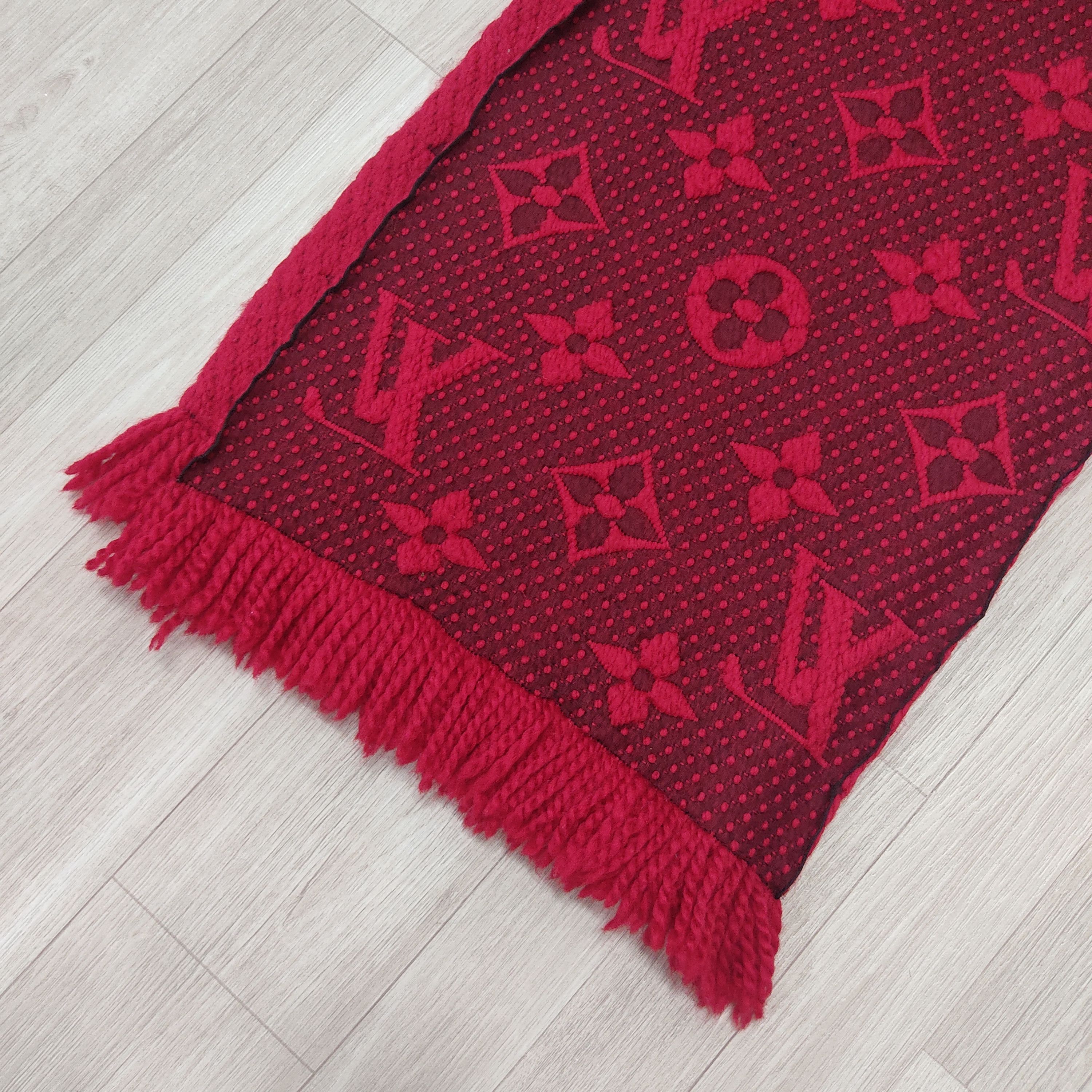 Louis Vuitton LOUIS VUITTON Logomania Monogram Wool Silk Wrap Scarf Size ONE SIZE - 9 Thumbnail