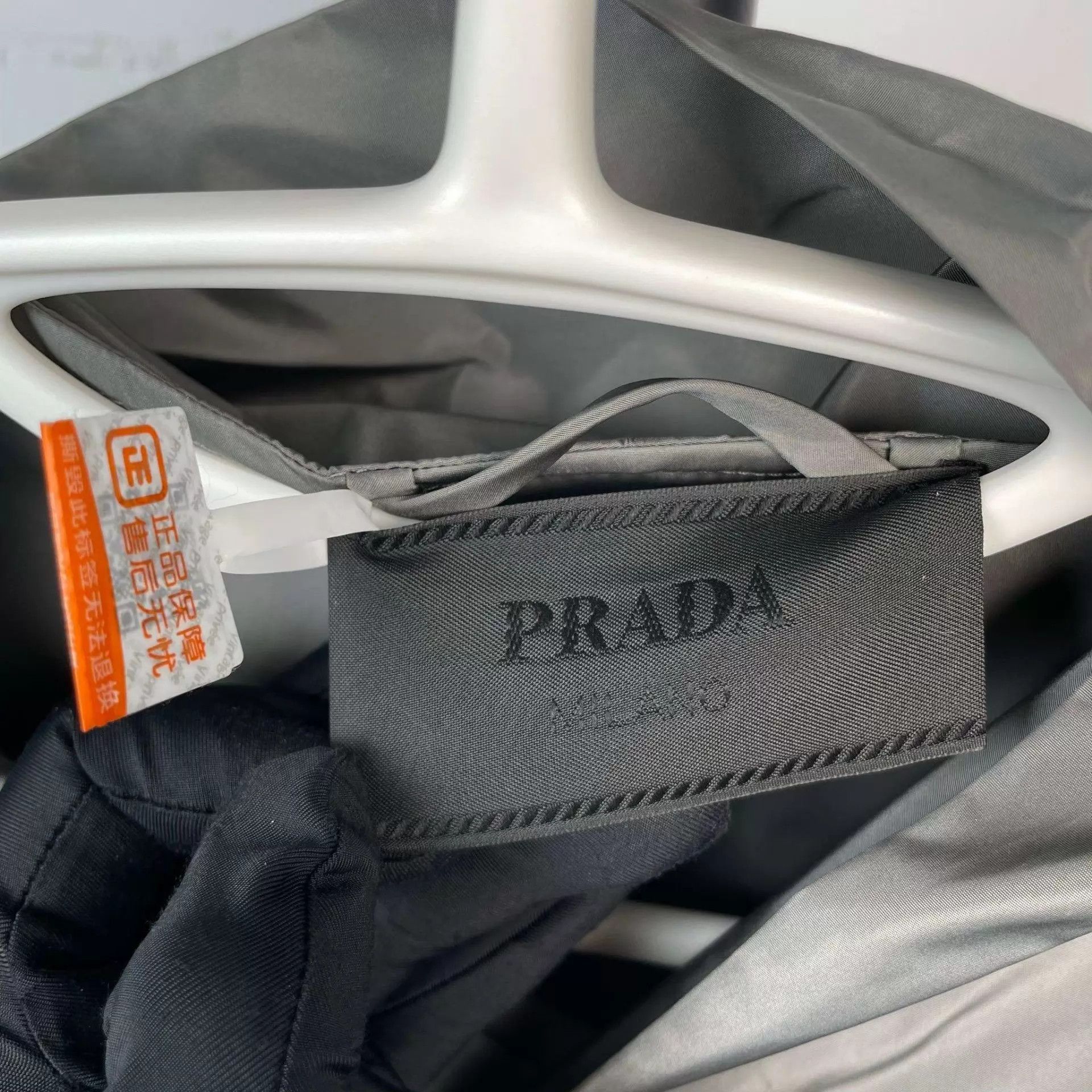 Prada Prada 95 New Gray S Jacket Size US S / EU 44-46 / 1 - 6 Thumbnail