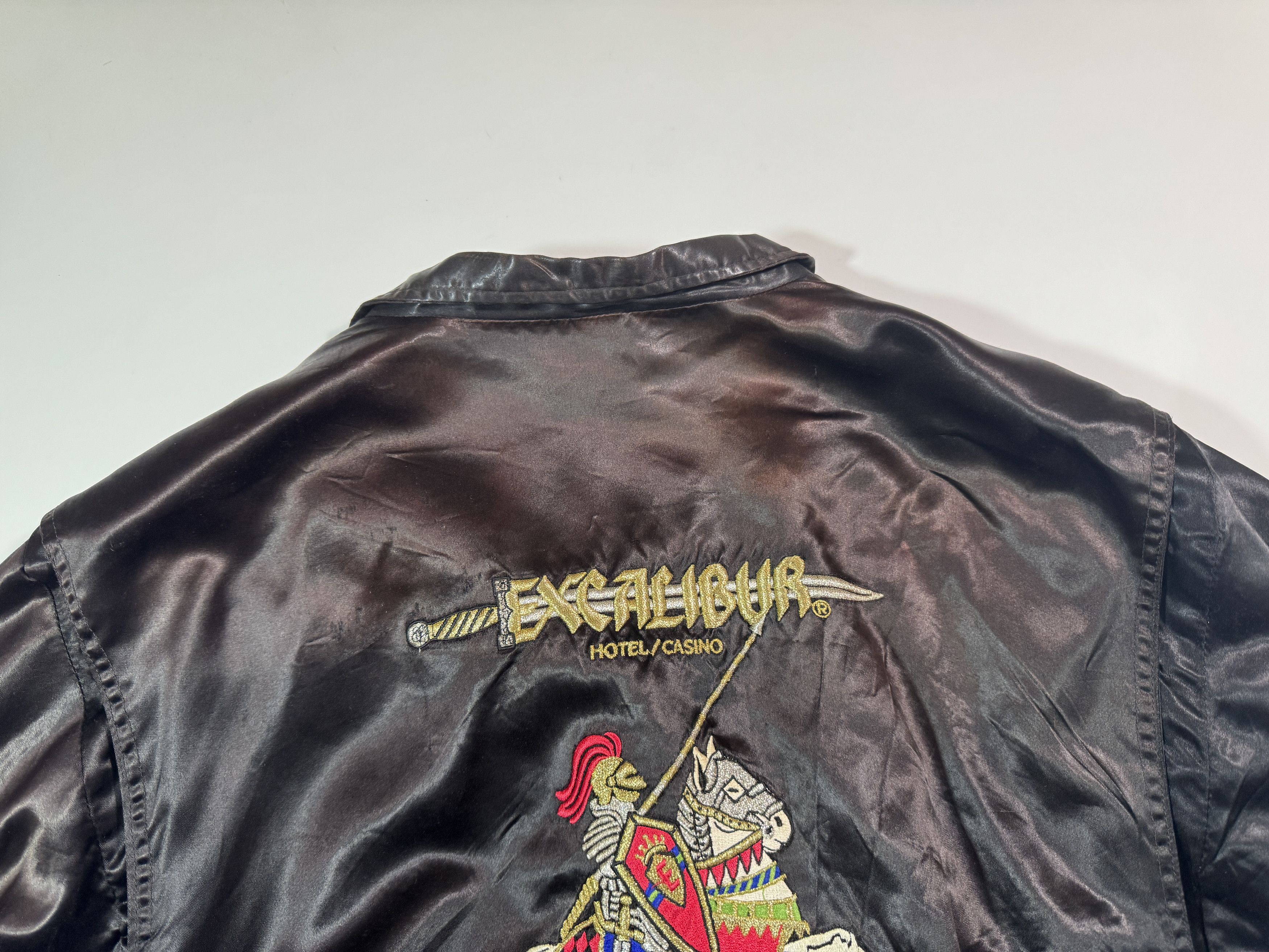 Vintage Vintage 90s Excalibur Hotel Casino Las Vegas Bomber Jacket Size US L / EU 52-54 / 3 - 4 Thumbnail