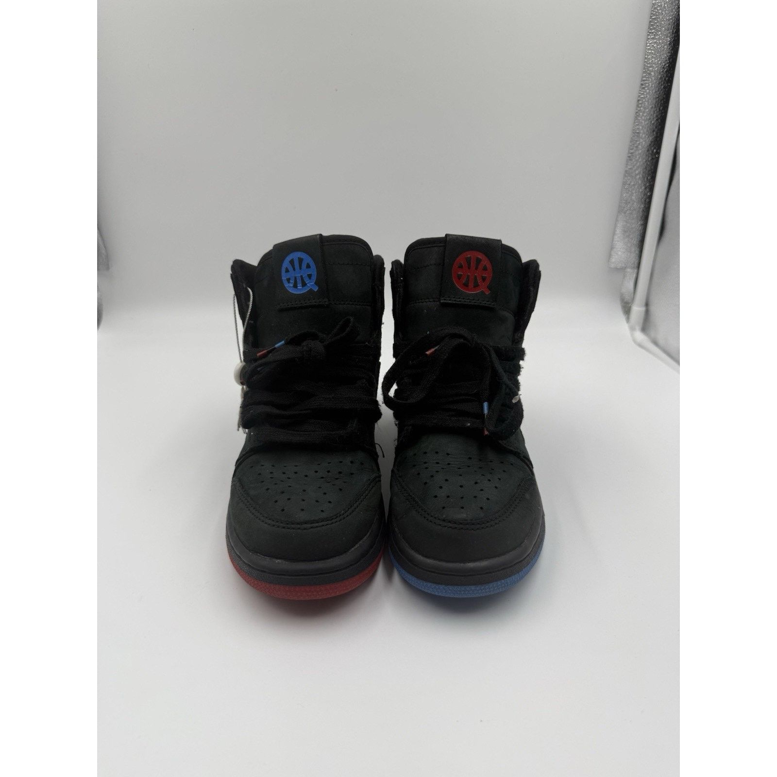 Jordan Brand Size 5y Jordan 1 Retro HIGH OG Quai 54 2017 AH1041-054 Size US 5 / IT 35 - 1 Thumbnail