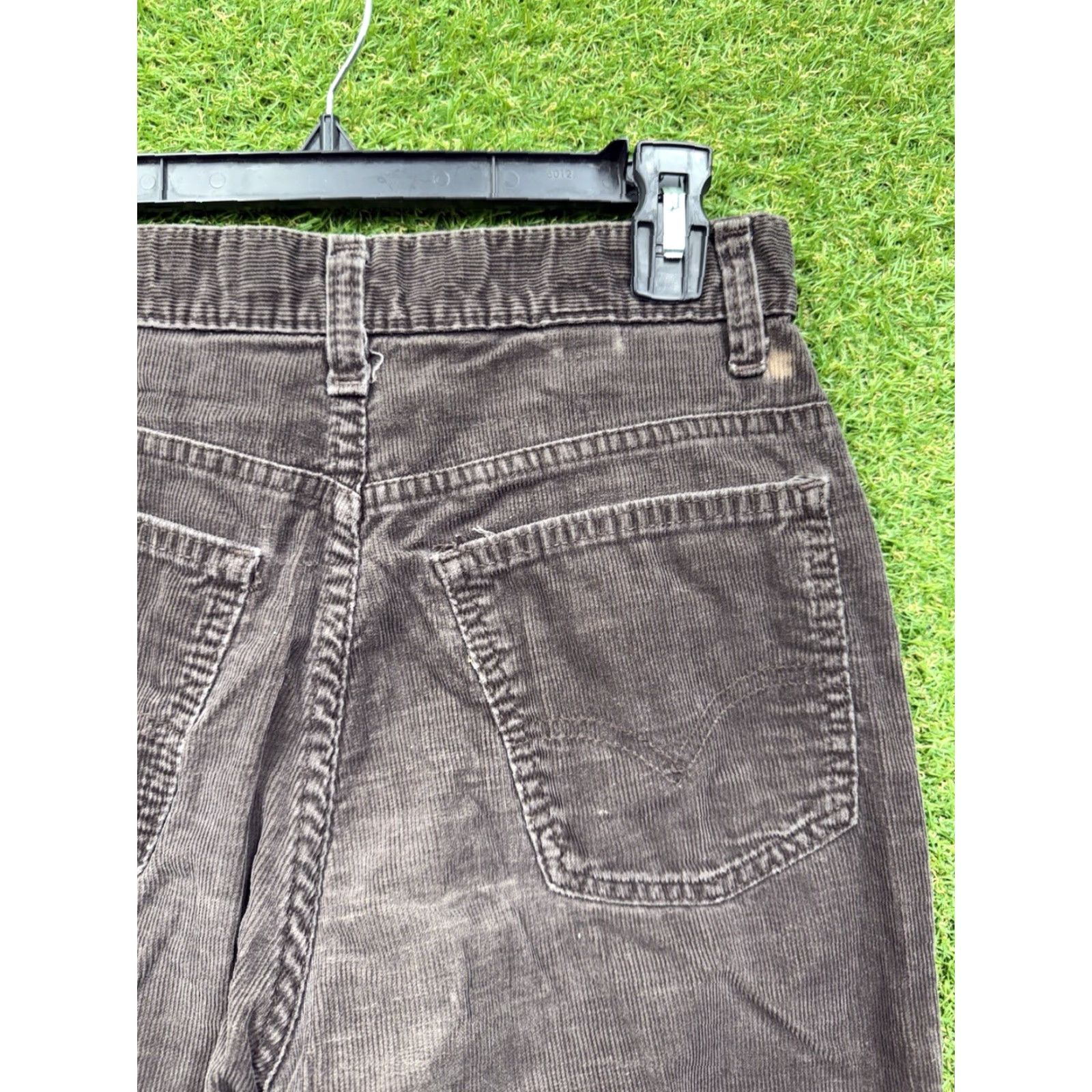 Levi's VINTAGE Levi's Boot Cut Jeans Womens 6 Brown Corduroy 26x30 70s Retro Size 28" / US 6 / IT 42 - 3 Thumbnail