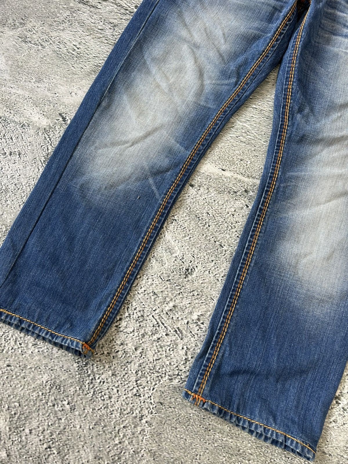 True Religion True Religion blue jeans thick stitching straight Y2K Size US 33 - 7 Thumbnail