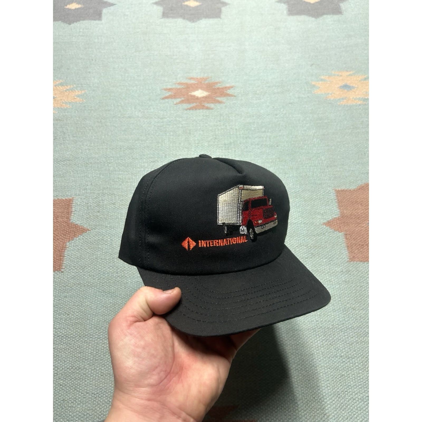 Vintage VINTAGE 80s 90s Snapback Hat Cap International Truck Black Adjustable USA Made Men Adjustable Black USA Snapback Mens Hats Size ONE SIZE - 2 Thumbnail