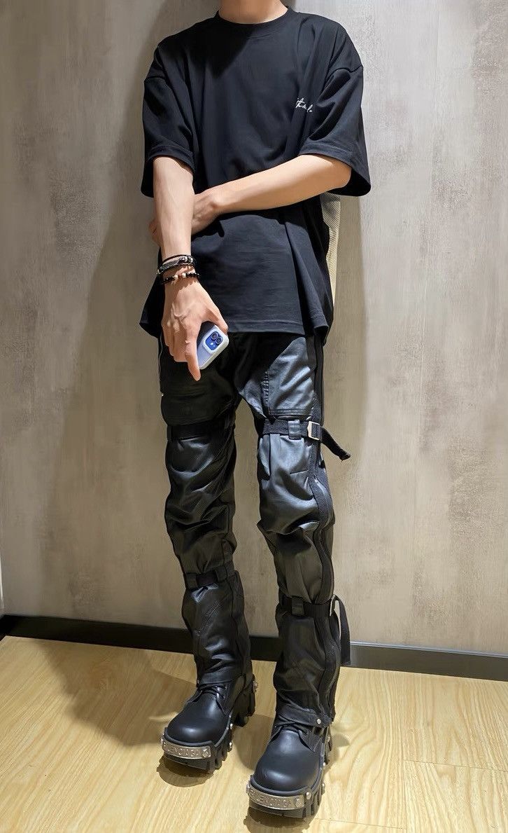 Designer × Japanese Brand Retro punk design portrait t-shirt Size US M / EU 48-50 / 2 - 3 Thumbnail