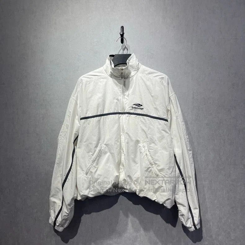 Balenciaga Balenciaga 3Blogo Embroidered Zip Jacket. Size US XS / EU 42 / 0 - 1 Thumbnail