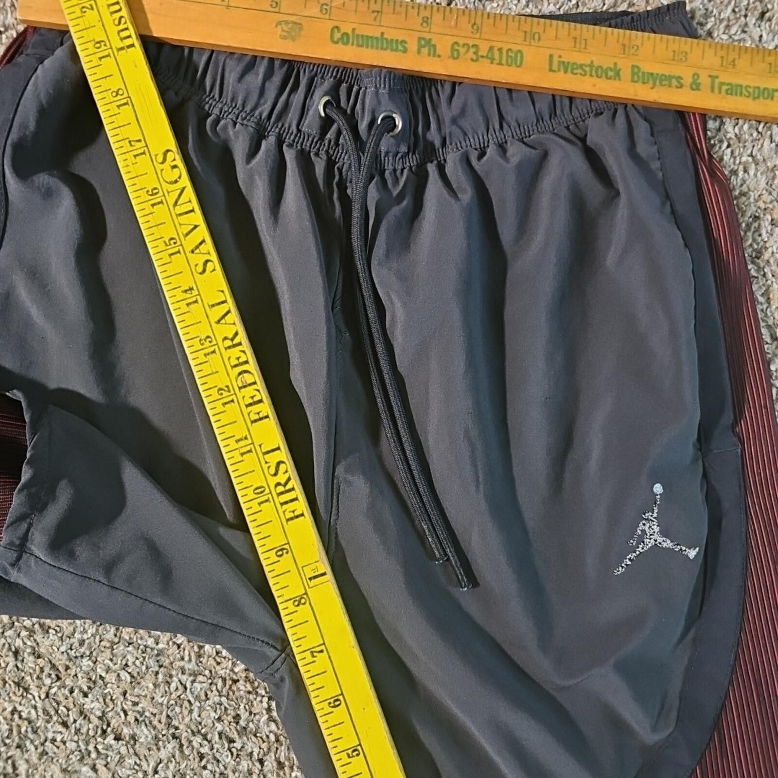 Jordan Brand Jordan M Athletic Shorts Size US 26 / EU 42 - 5 Thumbnail
