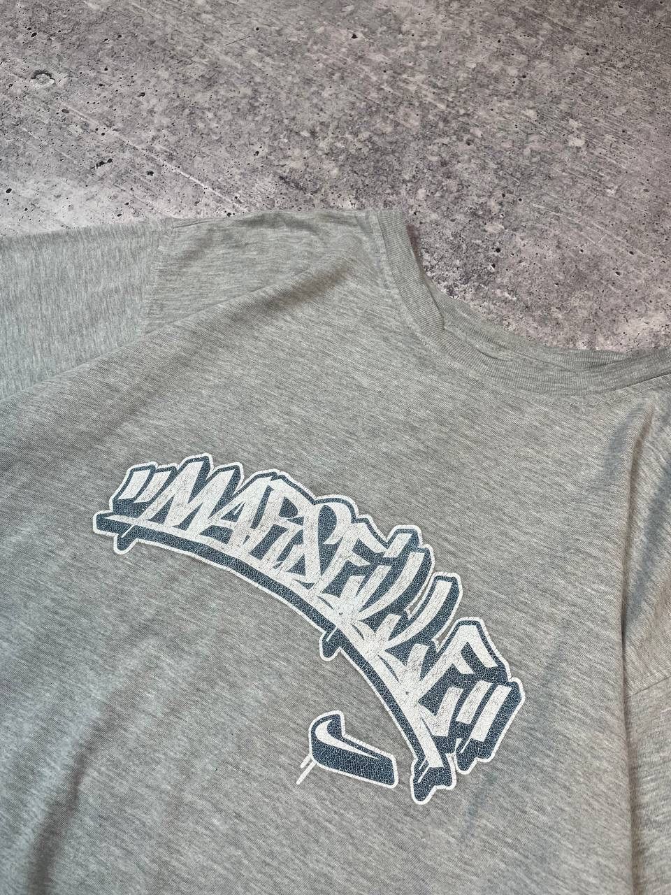 Nike Vintage Nike Town Marseille Graffiti Logo Tee T-Shirt Y2K Size US XL / EU 56 / 4 - 4 Thumbnail
