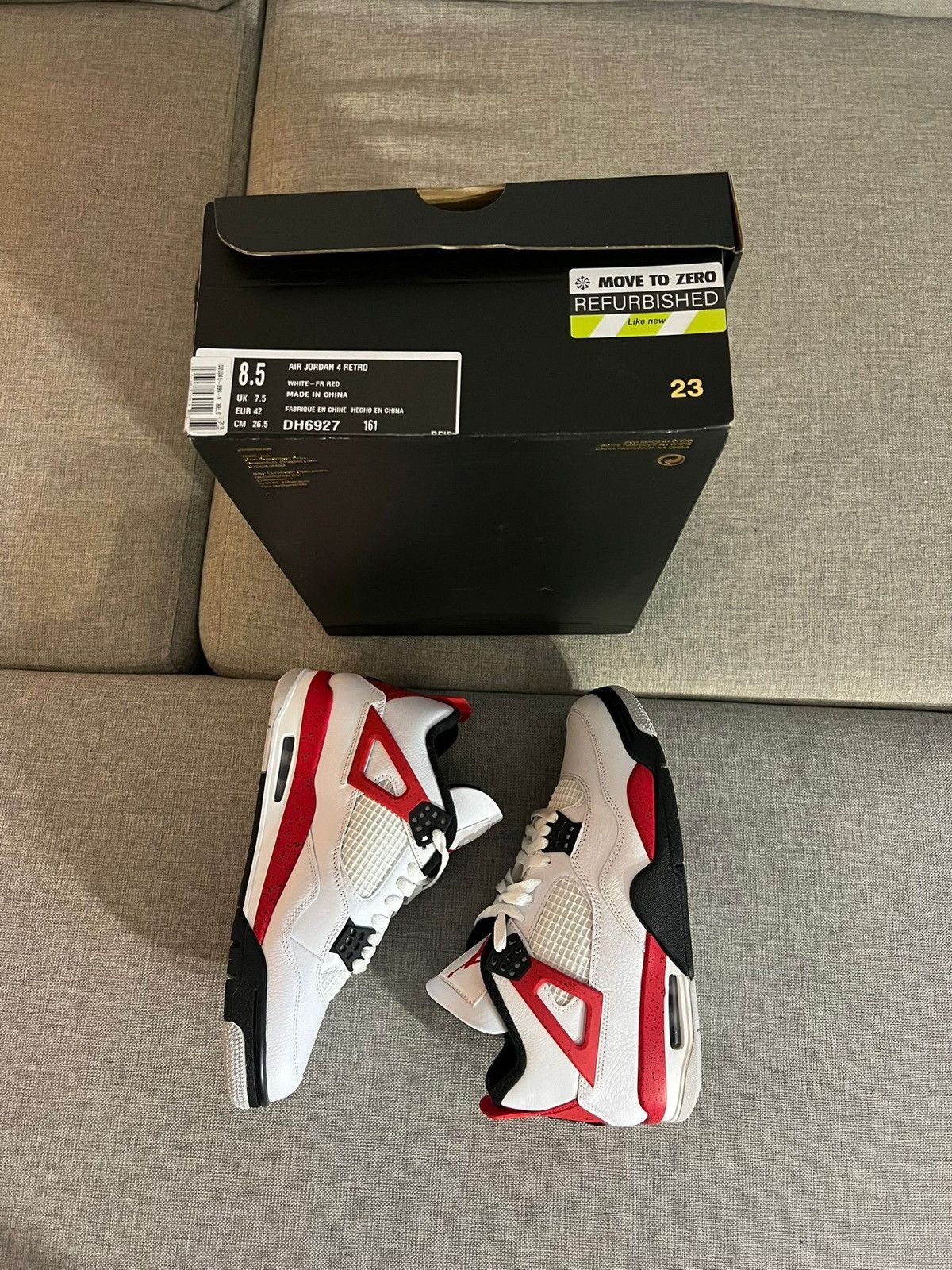 Jordan Brand Air Jordan 4 Retro Size US 8.5 / EU 41-42 - 1 Thumbnail