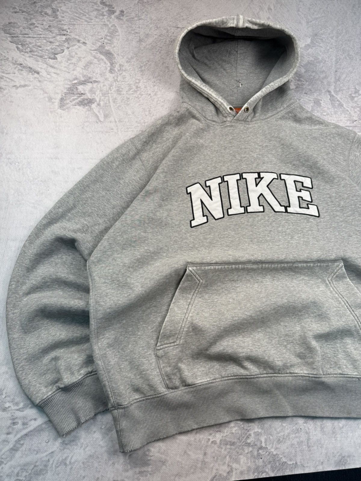 Nike × Vintage NIKE VINTAGE CENTER LOGO OVERSIZE BOXY HOODIE Size US XL / EU 56 / 4 - 2 Thumbnail