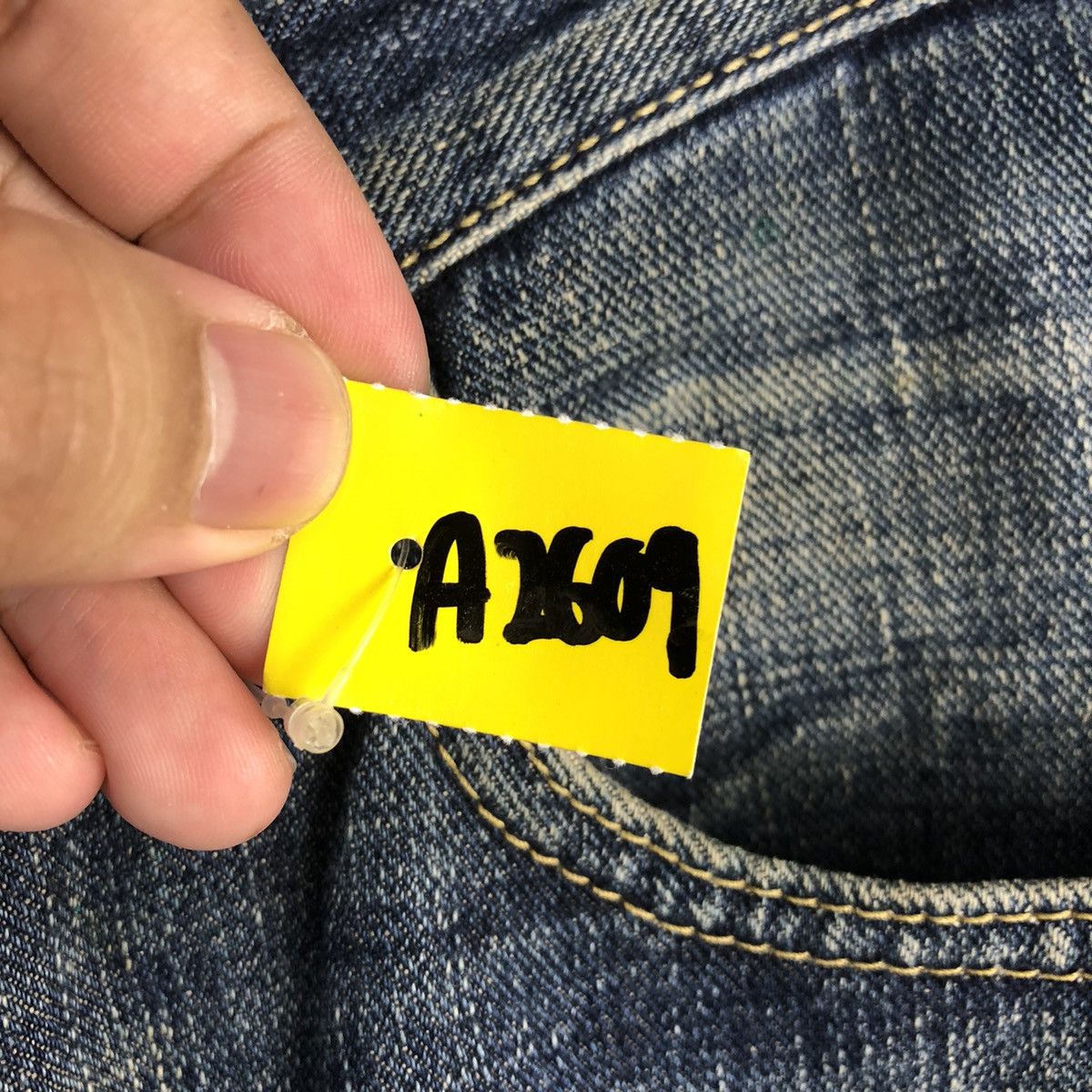 Levi's Levis 533 Blue Denim ripped distressed Pants #A2609 Size US 36 / EU 52 - 12 Thumbnail