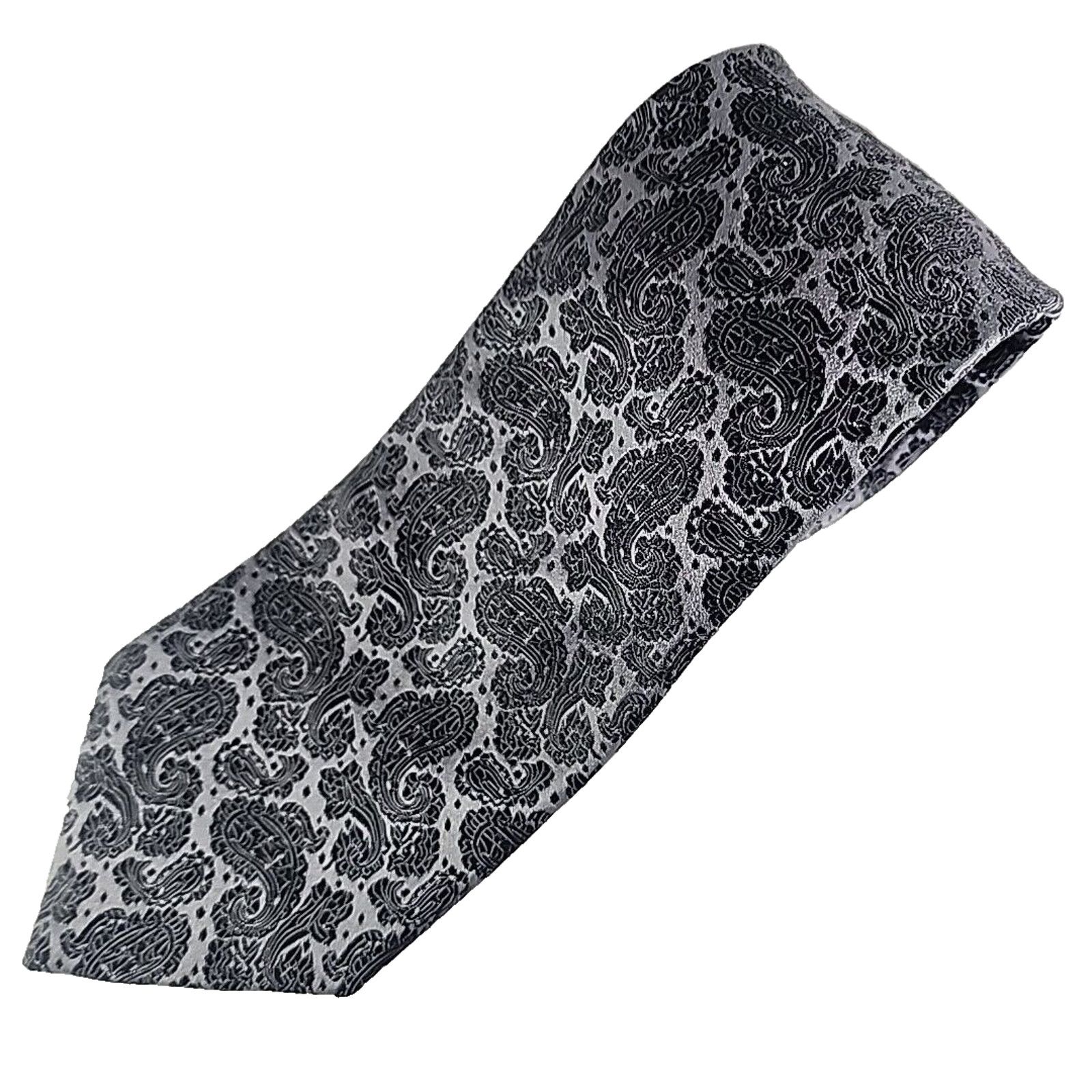Vintage Ninto Silk Necktie, Gray Paisley - Italy - Like New Size ONE SIZE - 1 Thumbnail