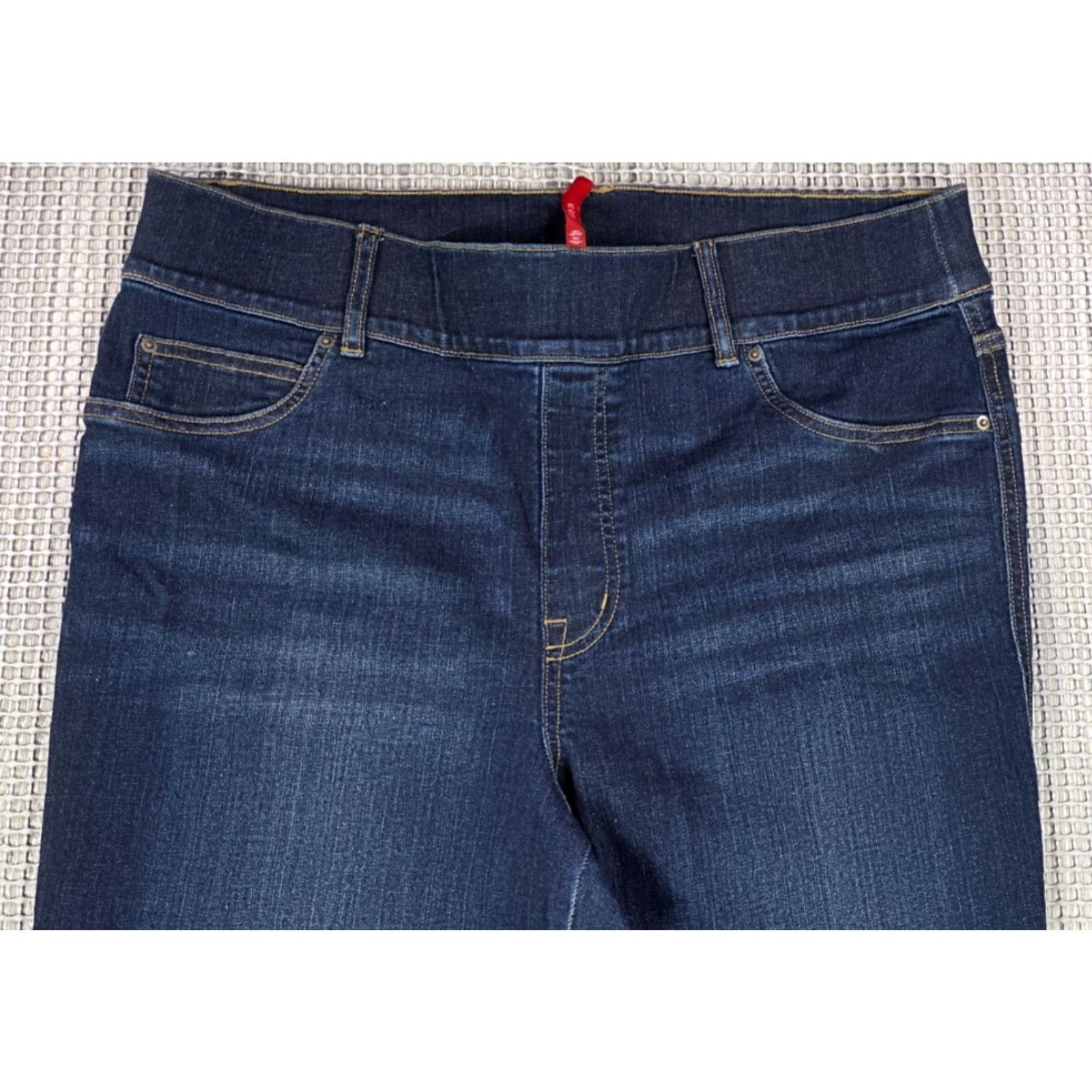 Spanx Spanx Flare Jeans 1X Denim Slimming 36x34 Midnight Shade Stretch Pull On High Rise Blue Womens Jeans Size 40" / US 18 - 3 Thumbnail