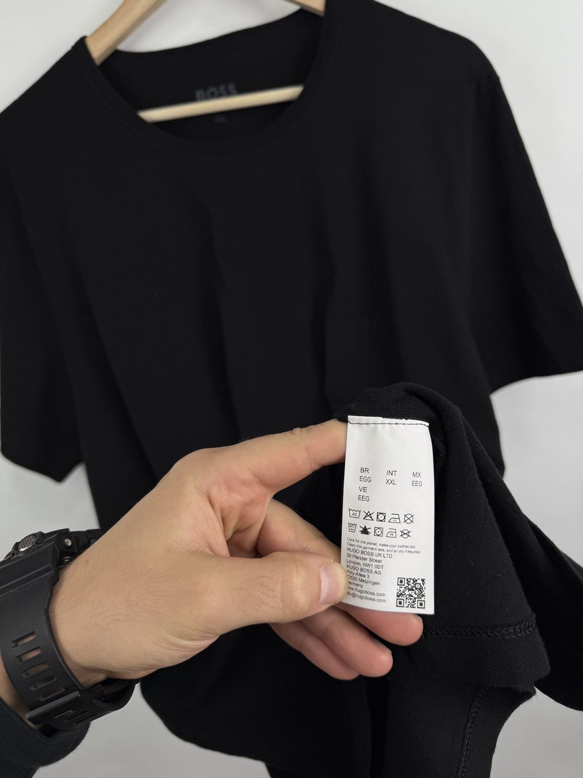Hugo Boss 🇮🇹 Hugo Boss Luxury Classic T-Shirt Retro Rare Hype Y2K Size US XXL / EU 58 / 5 - 6 Thumbnail