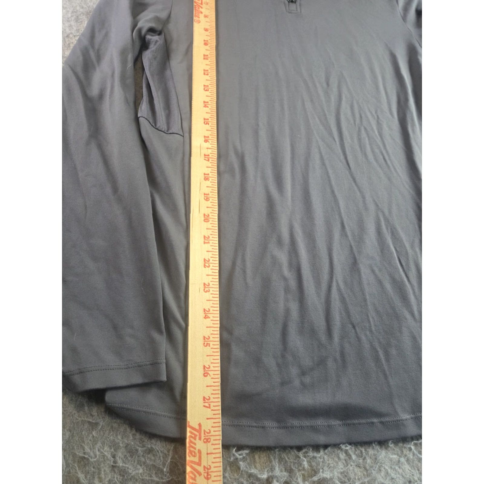 Gymshark Gymshark Dry Pullover Women’s L 1/4 Zip Long Sleeve Gray Shirt Athletic Activewear Logo Pullover Womens Size L / US 10 / IT 46 - 7 Thumbnail